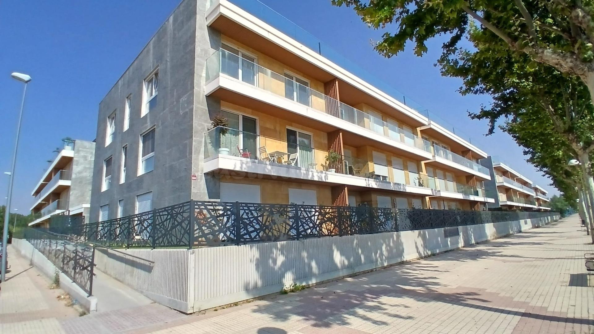 VIVIENDAS A ESTRENAR EN RESIDENCIAL RIBERA DEL TORMES I, situadas en La Fontana