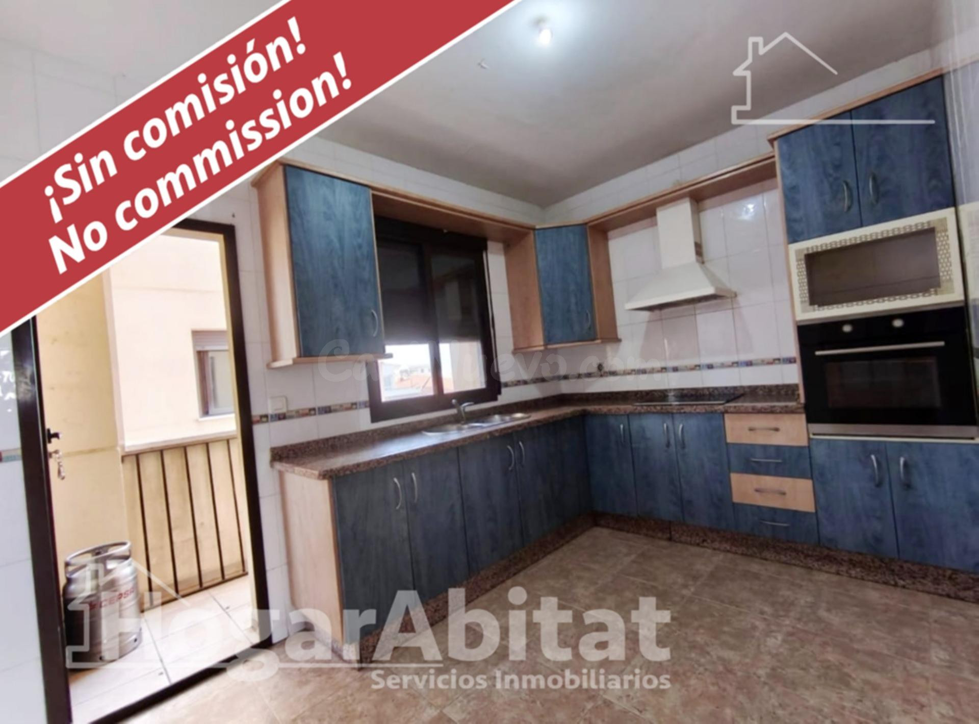 ÁTICO DÚPLEX CON TERRAZA Y ASCENSOR