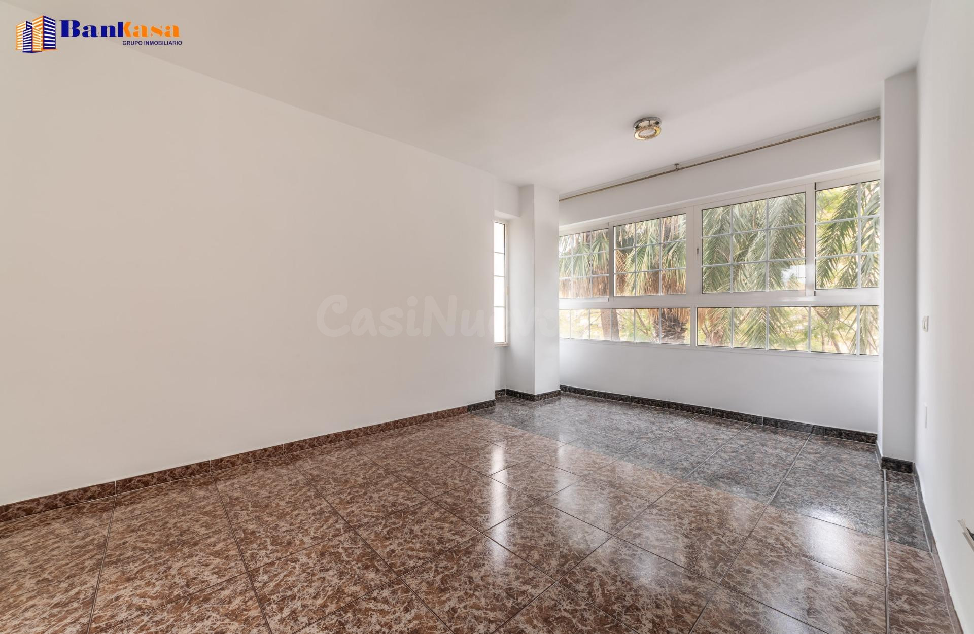 Piso en venta una zonas mas demandadas de Málaga en Carretera de Cádiz
