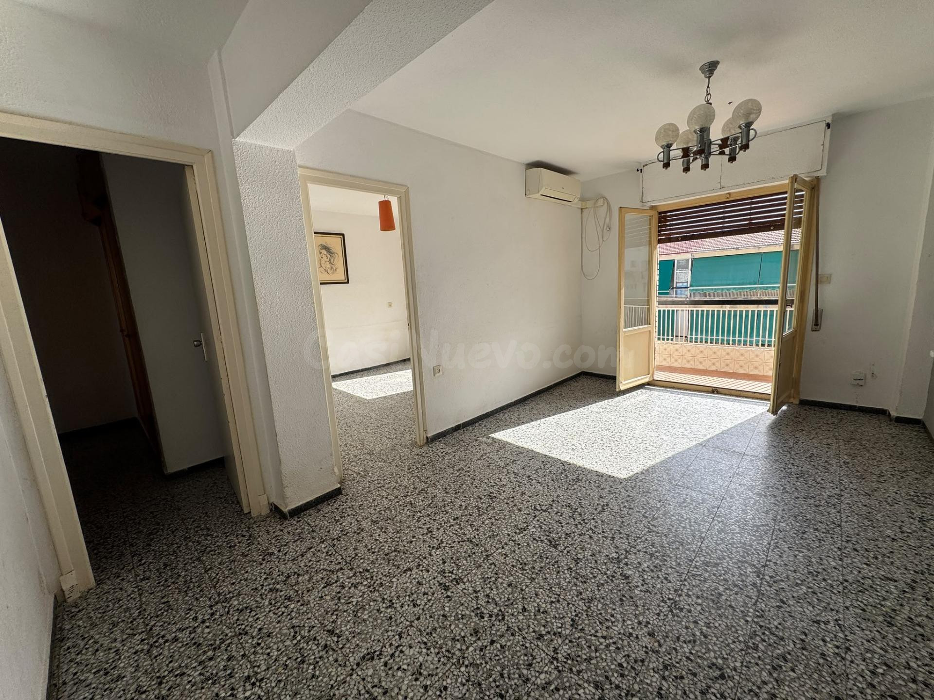 ¡OPORTUNIDAD! 3 habitaciones PARA REFORMAR EN LA FLORIDA ALTA, CERCA DEL CENTRO