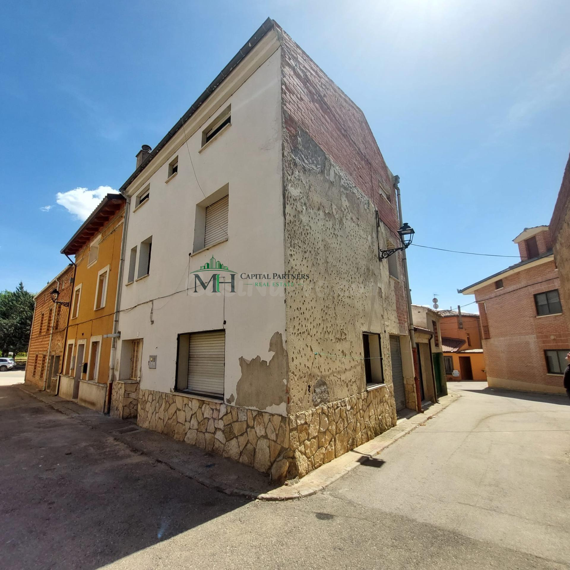 Casa de Pueblo en Castrillo de la Vega - Oportunidad Única e - foto 2