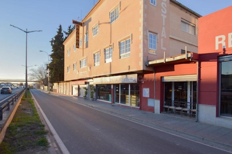 HOSTAL A LA VENTA EN SANTA FÉ!!