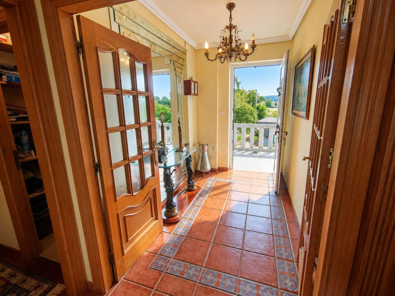 EXCLUSIVA PROPIEDAD EN PARCELA DE 5.000 M2 CON PISCINA,  Y V - foto 3
