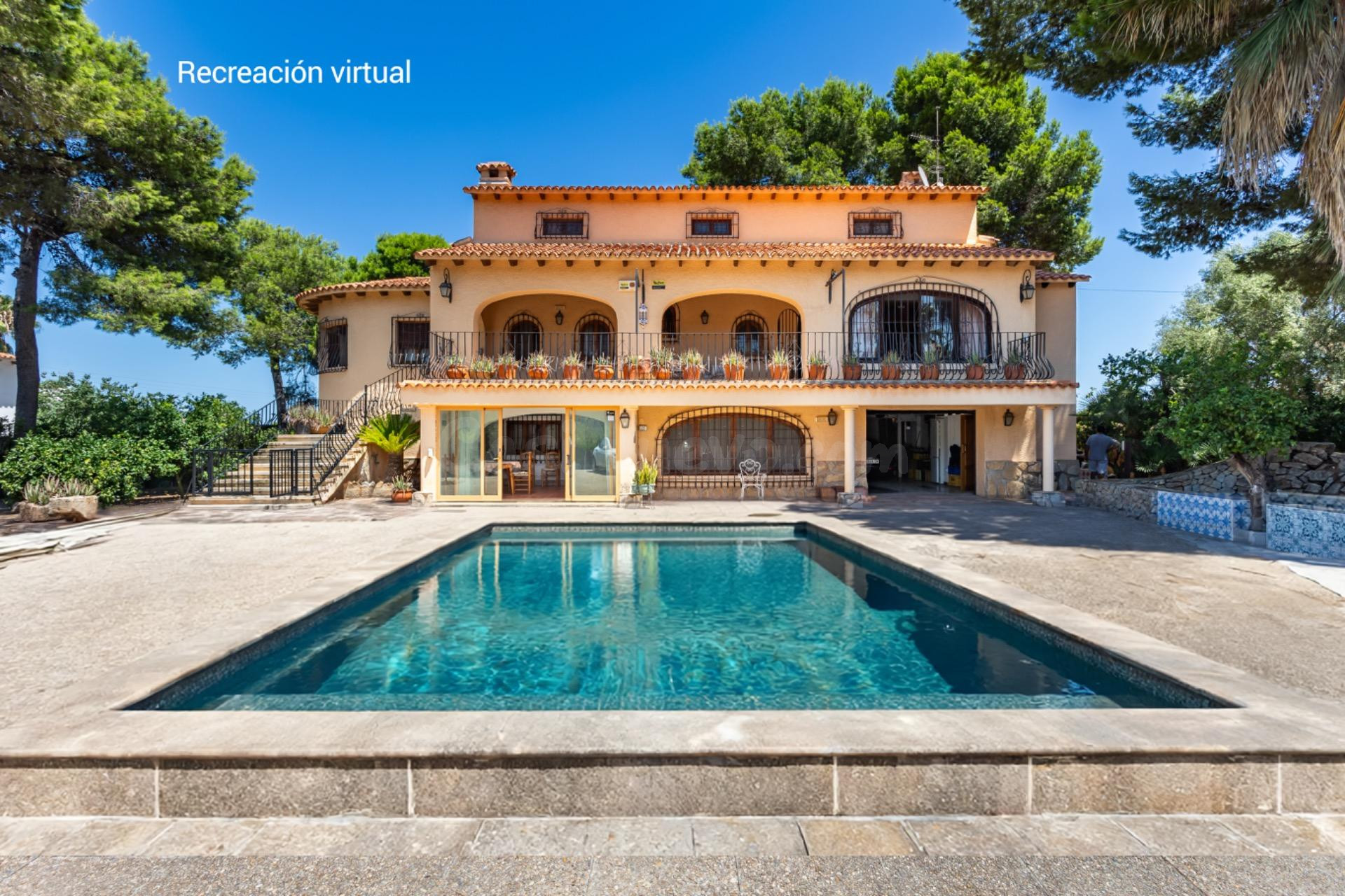 VILLA ESPECTACULAR CON VIÑEDO