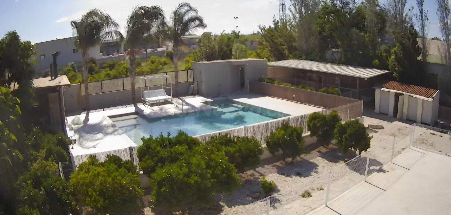 VENTA  O ALQUILER 4000 AL MES DE CHALET Y APARTAMENTO CON PISCINA VISITALA 616652603