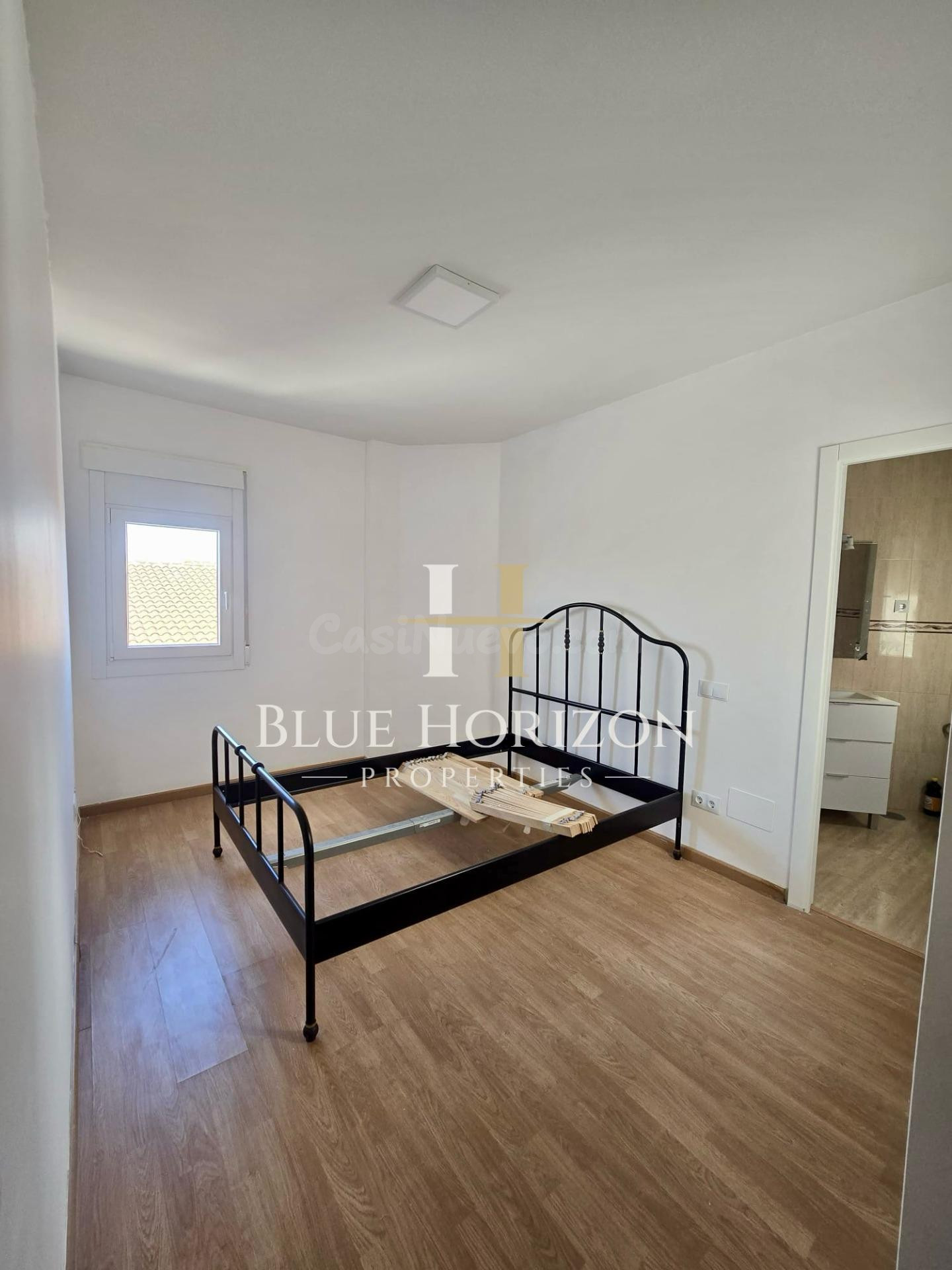 Amplio piso de 108 m2 con rentabilidad inmediata en Ajofrín  - foto 4