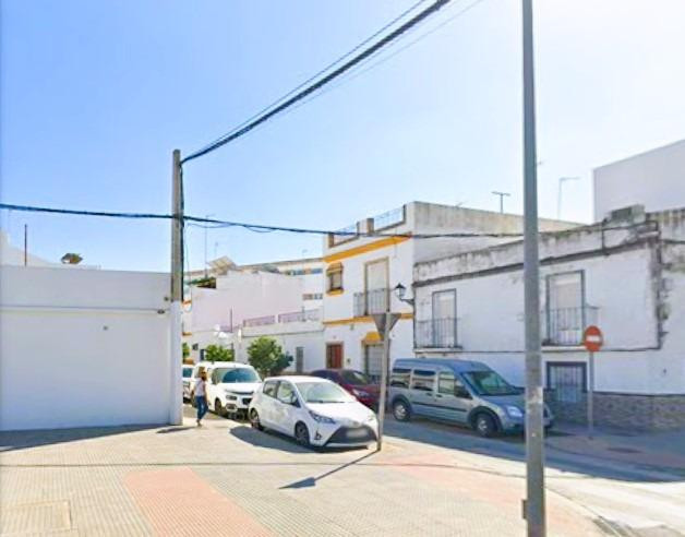 Casa en Lora del Río, Sevilla - foto 2