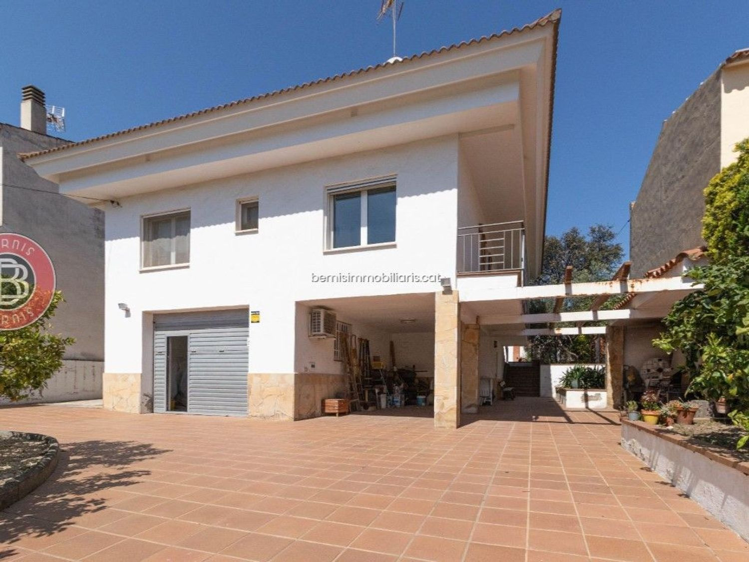Chalet 5 habitaciones 238m² en venta - Carretera Igualada