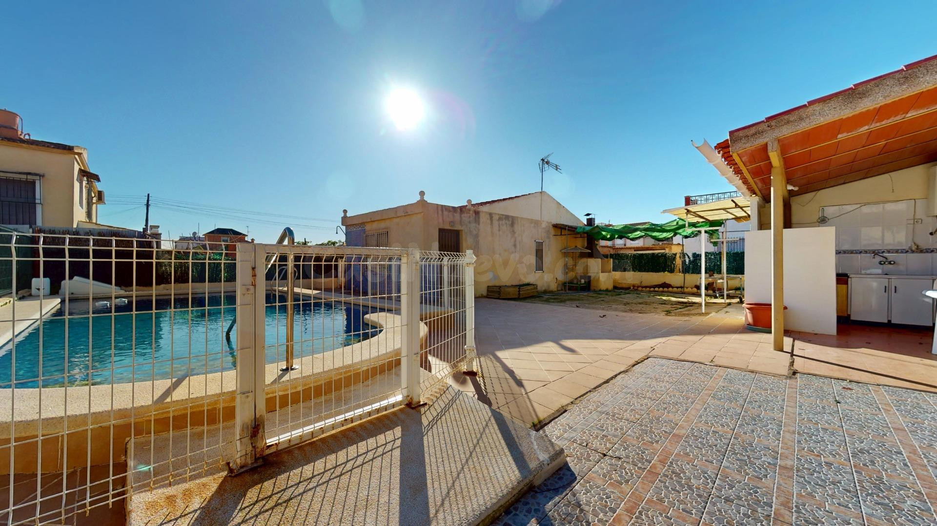 Fantástica PLANTA BAJA independiente con piscina privada en  - foto 4