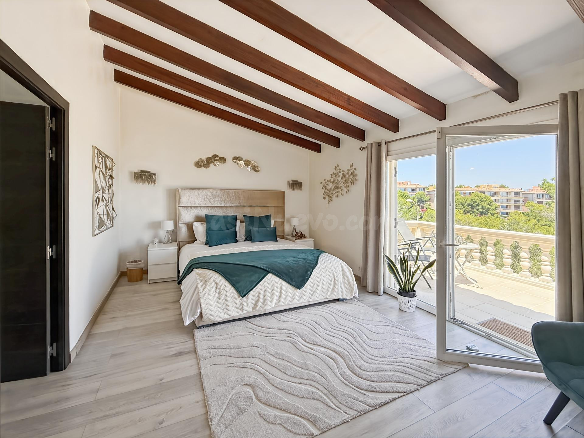 Excepcional Oportunidad de Inversión con Vistas al Mar en Sol de Mallorca