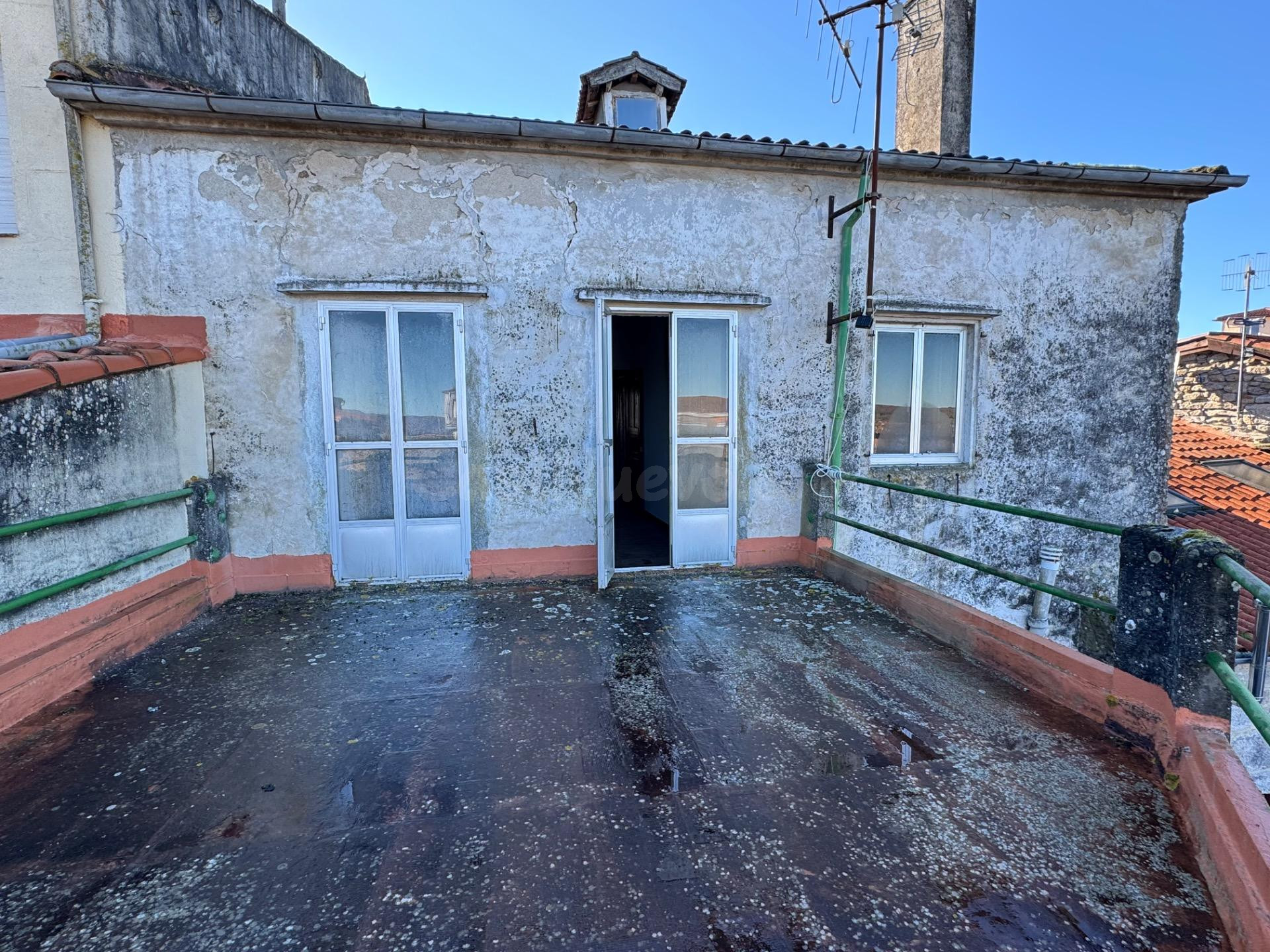 CASA UNIFAMILIAR IDEAL PARA INVERSORES
