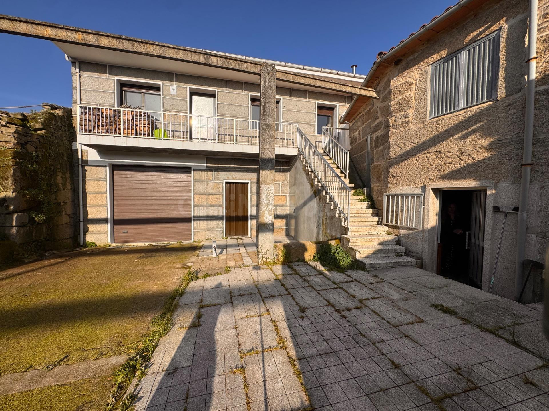 CASA EN VENTA EN FIESTRAS – XINZO DE LIMIA (OURENSE) - foto 2