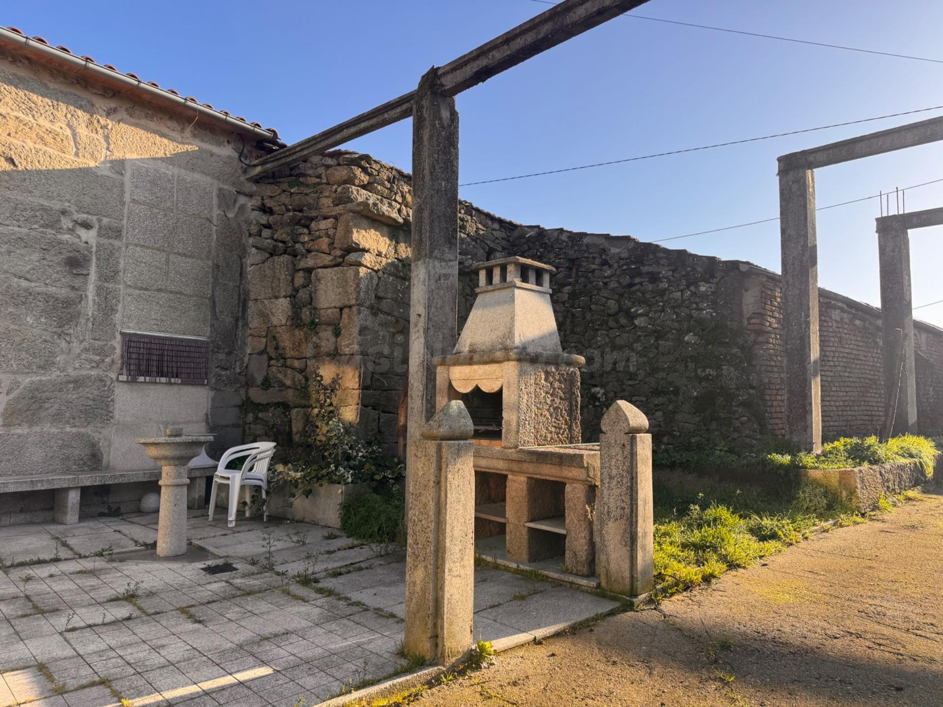 CASA EN VENTA EN FIESTRAS – XINZO DE LIMIA (OURENSE) - foto 5