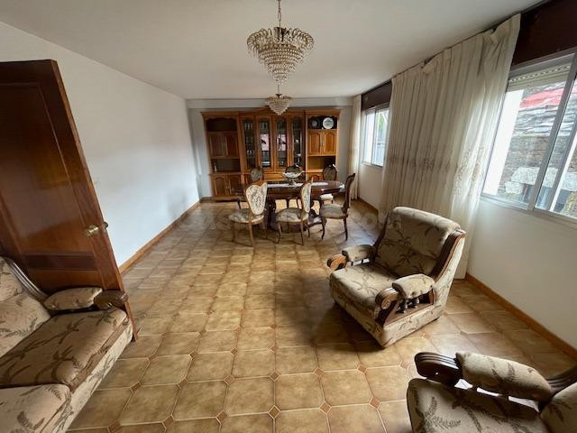 Casa adosada en venta en Nogueiroá – Irixo (Ourense) - foto 4