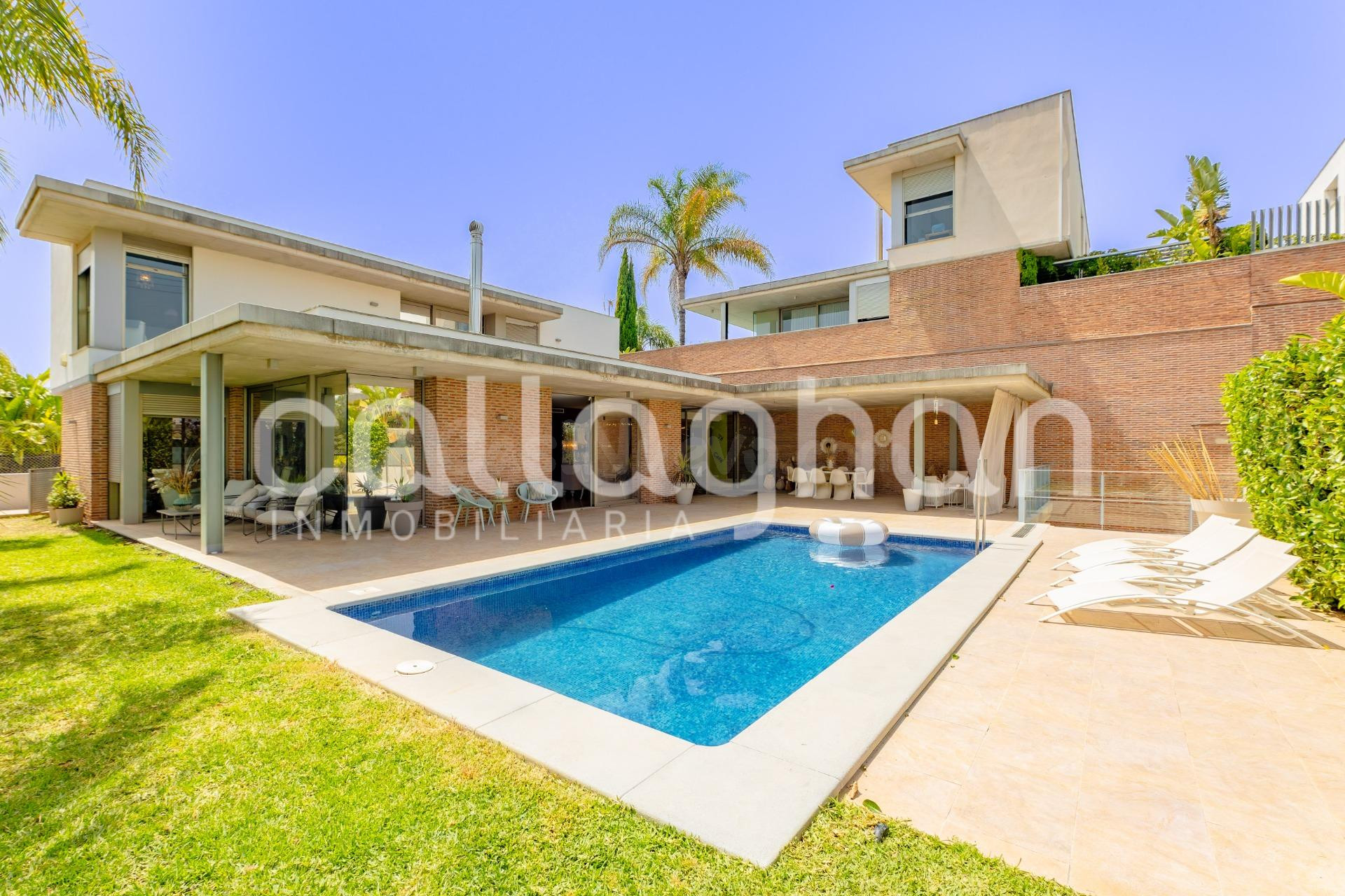 Chalet de ensueño en Torre En Conill!