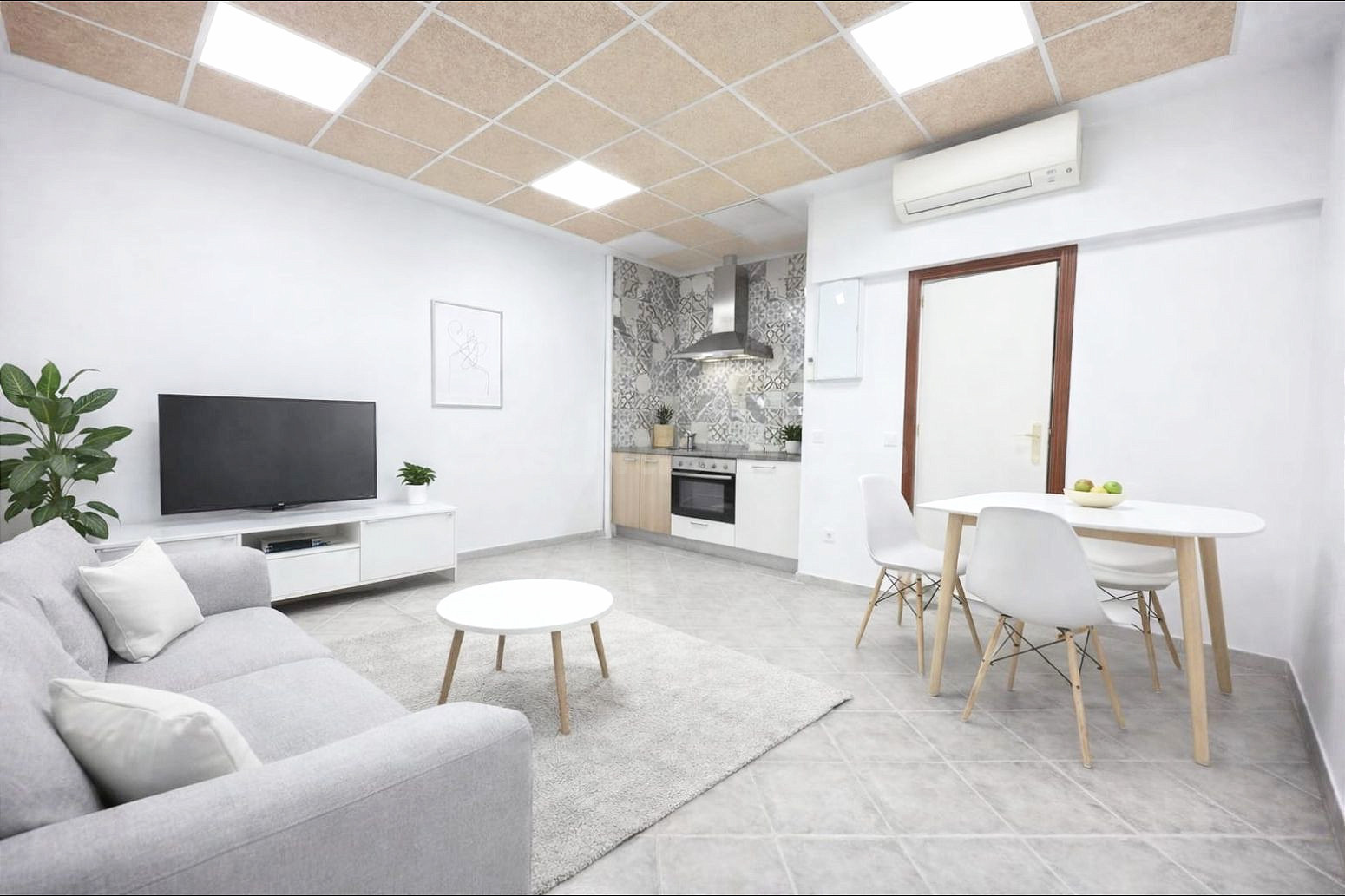 LOCAL CON VIVIENDA INTERIOR. CÉNTRICO EN ARGANDA