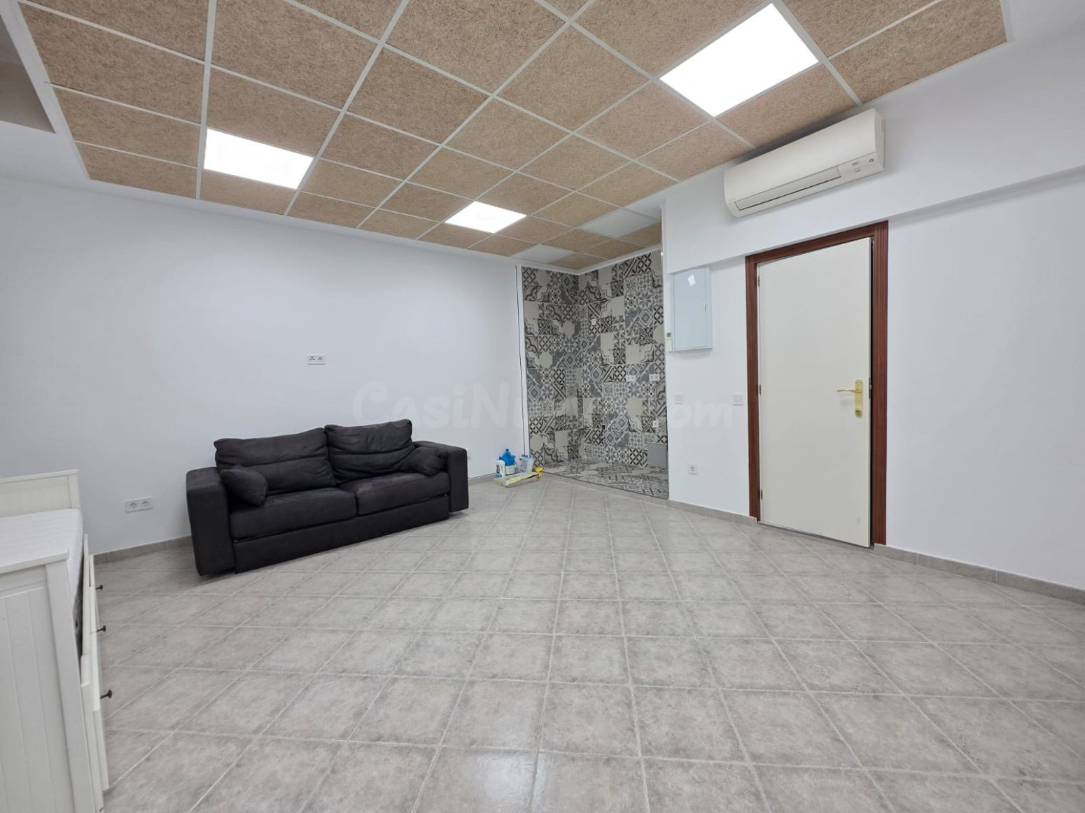 LOCAL CON VIVIENDA INTERIOR. CÉNTRICO EN ARGANDA - foto 2