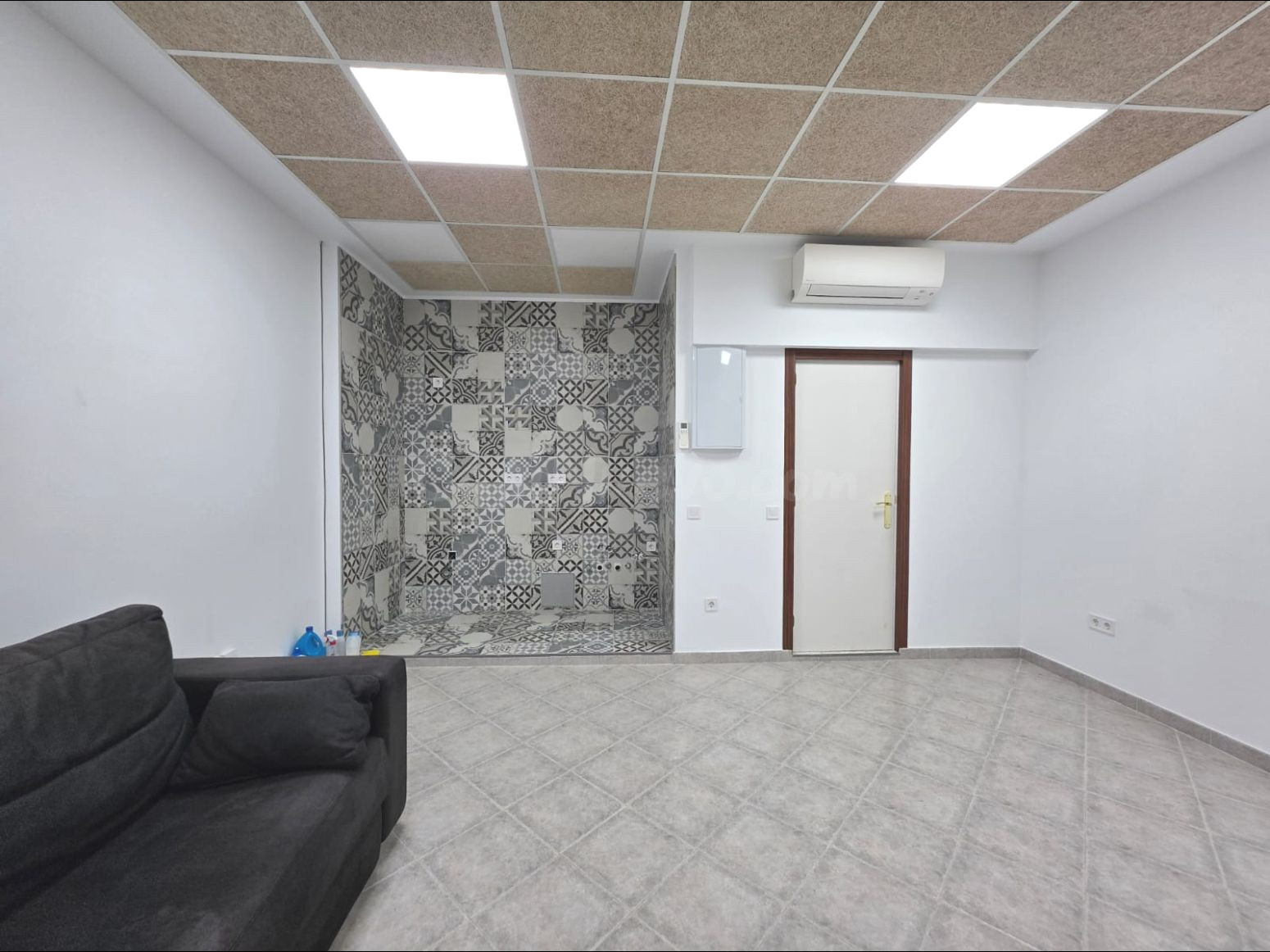 LOCAL CON VIVIENDA INTERIOR. CÉNTRICO EN ARGANDA - foto 4