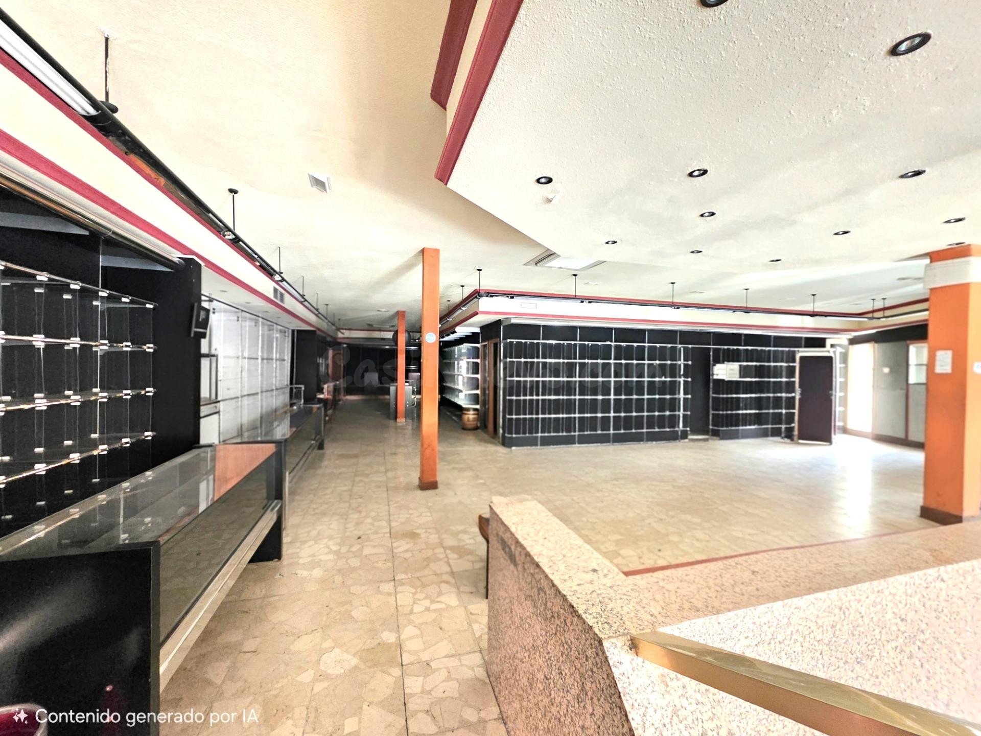 Local comercial 576m² en venta - Castilla la mancha - foto 3