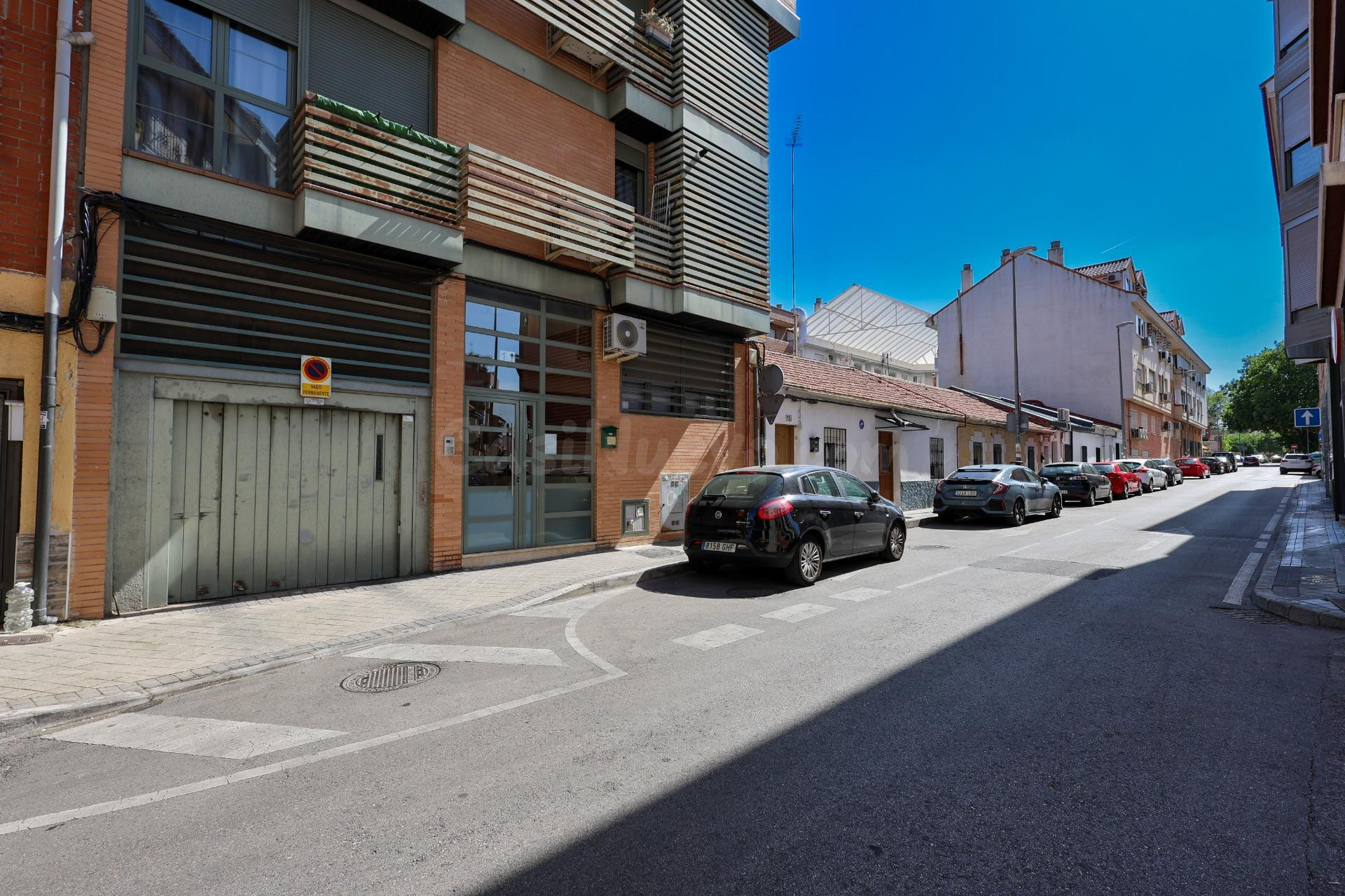 Casa / Chalet adosado en venta en Calle la Coruña, Leganés - foto 4