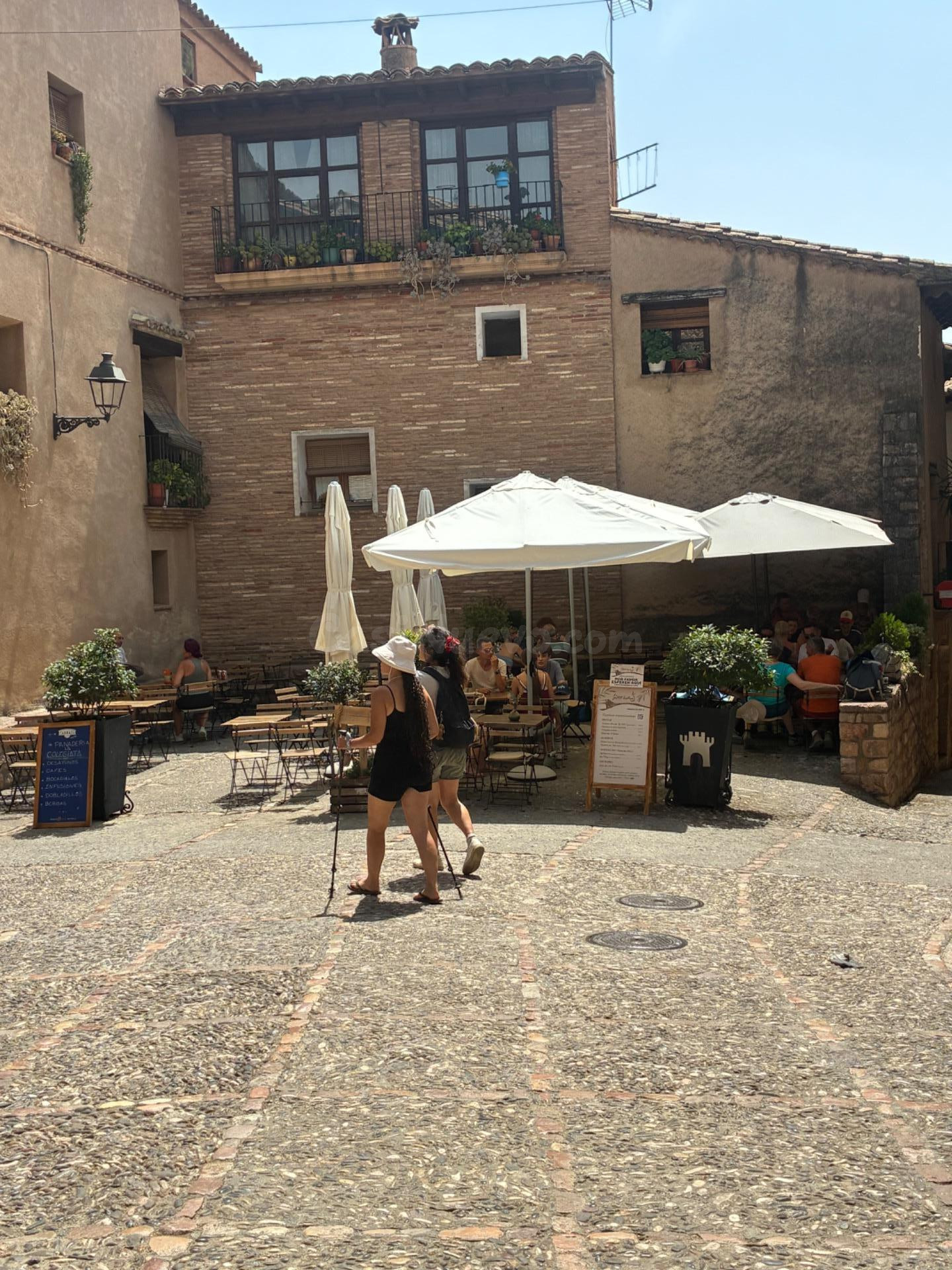 ESTRENA EL ENCANTO DE ALQUÉZAR - foto 3