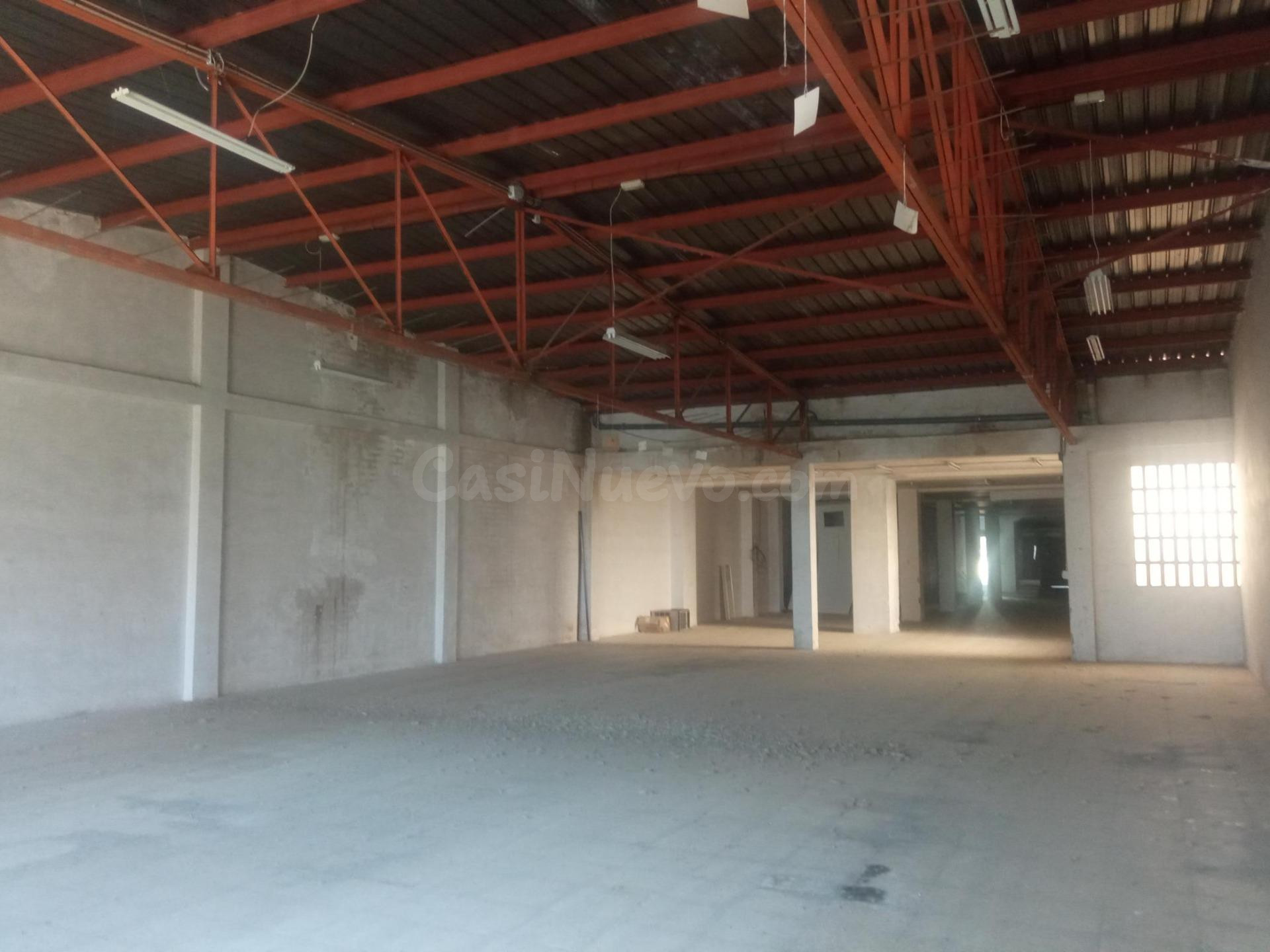 VENTA O ALQUILER LOCAL MUY GRANDE EN SANTA ROSA CALLE OLIVER