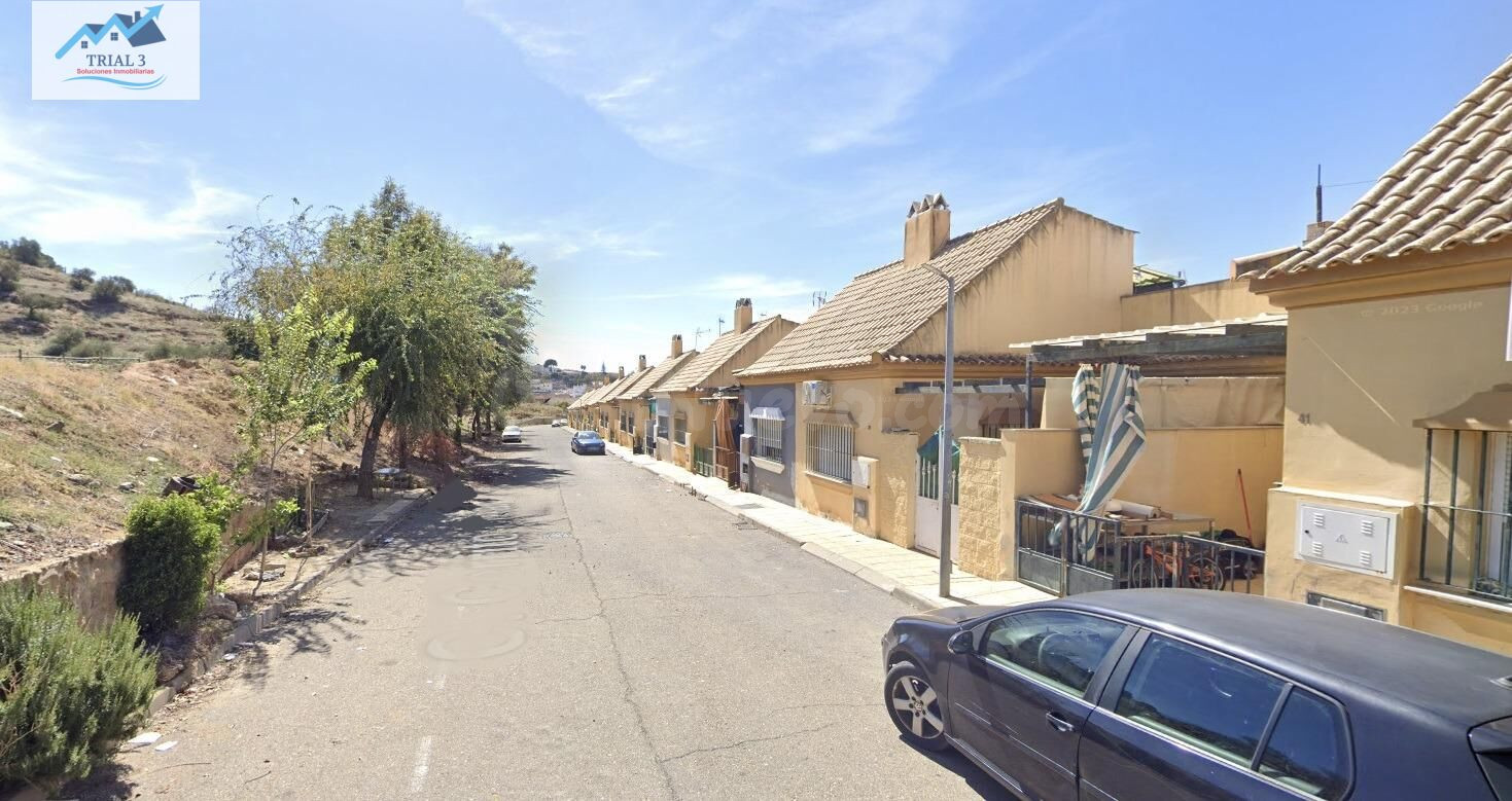 Venta adosado en Villanueva del Rio y Minas (Sevilla)
