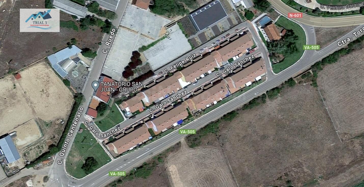Venta casa adosada en Medina de Rioseco (Valladolid) - foto 3