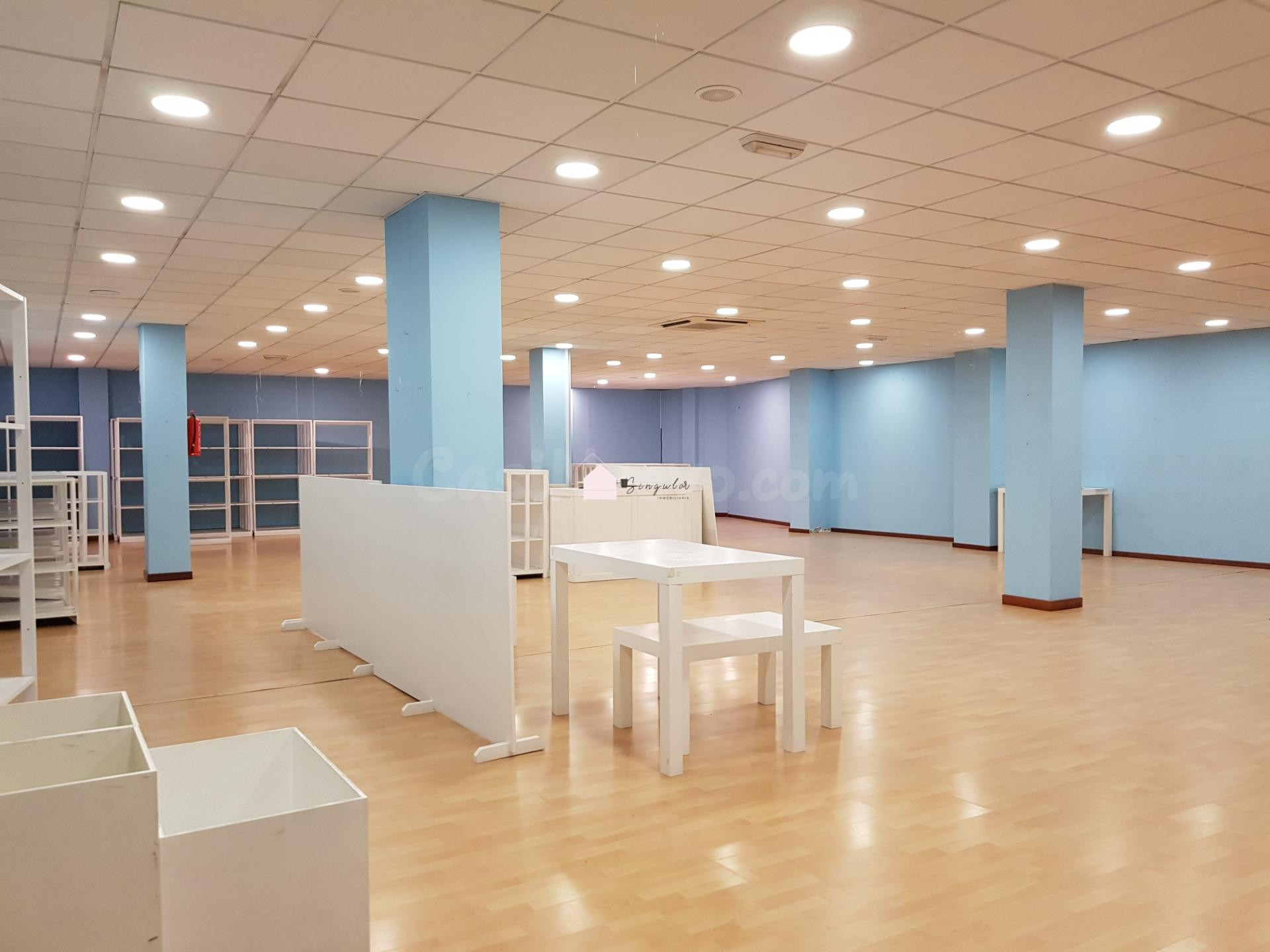 LOCAL COMERCIAL EN PONTEAREAS - foto 2