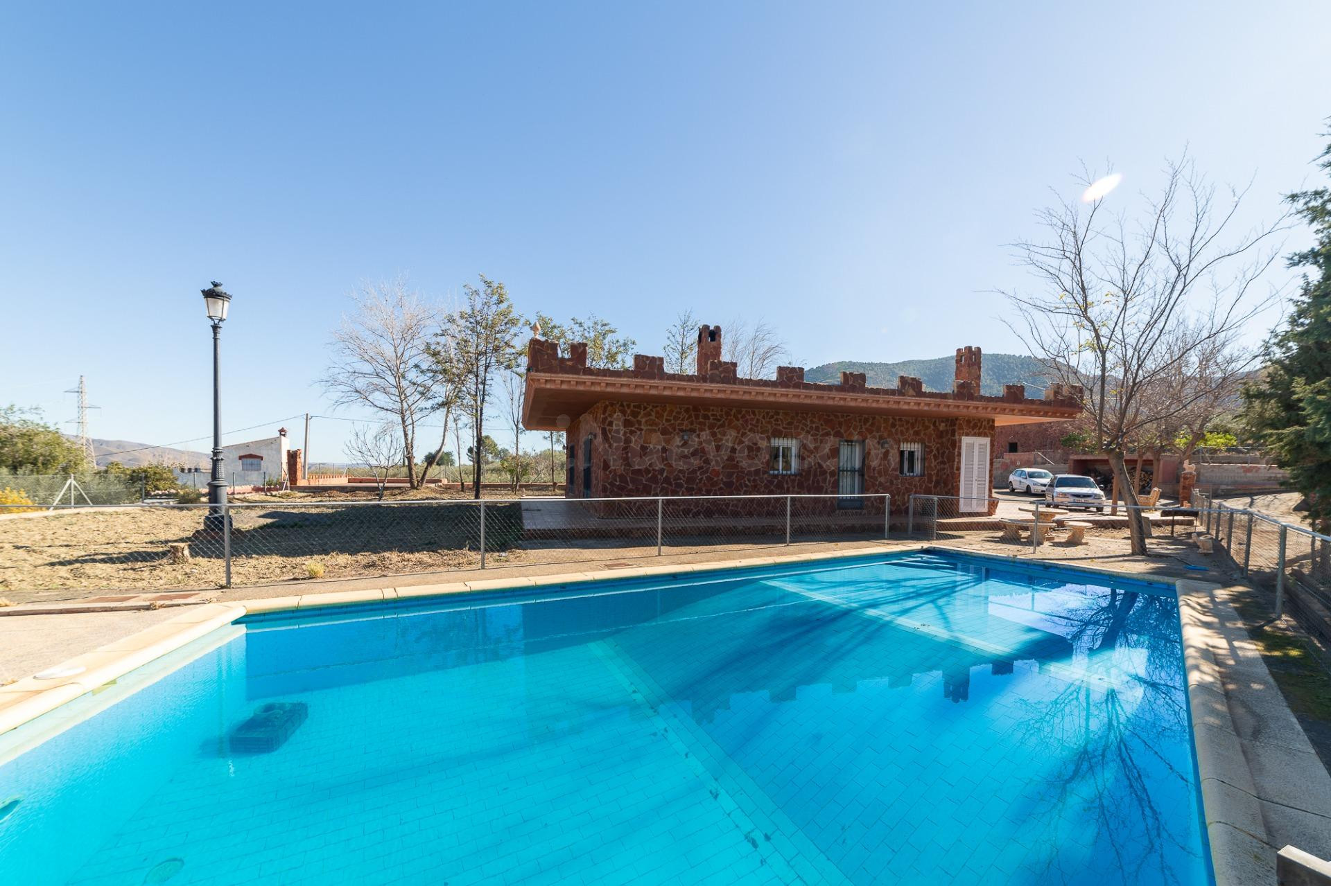 Casa con terreno 3 habitaciones 128m² en venta - Barriada de - foto 3