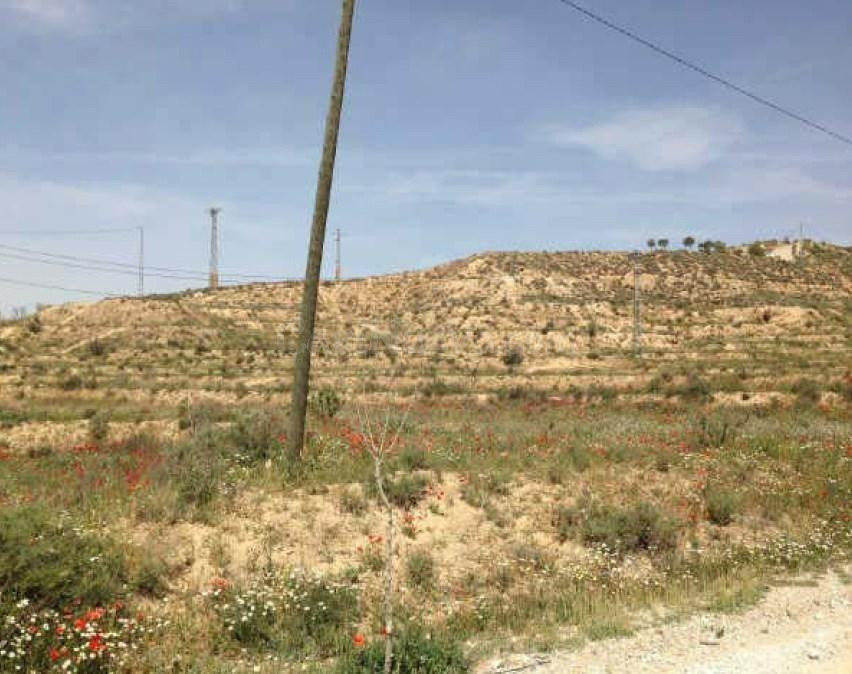 TERRENO URBANIZABLE A LA VENTA EN CULLAR (GRANADA) - foto 5