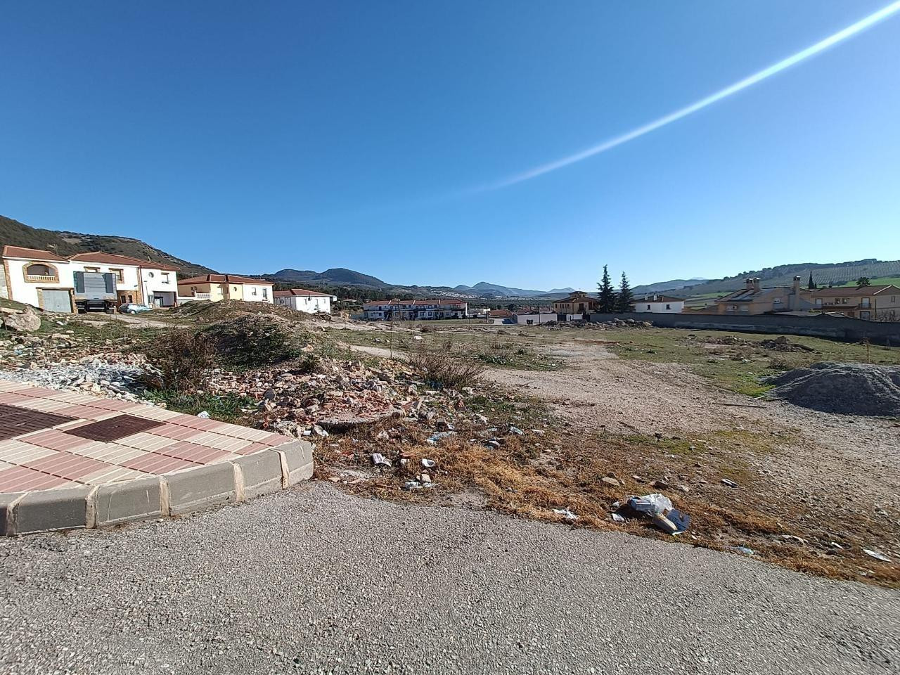 TERRENO URBANO A LA VENTA EN ALOMARTES (ILLORA - GRANADA) - foto 3