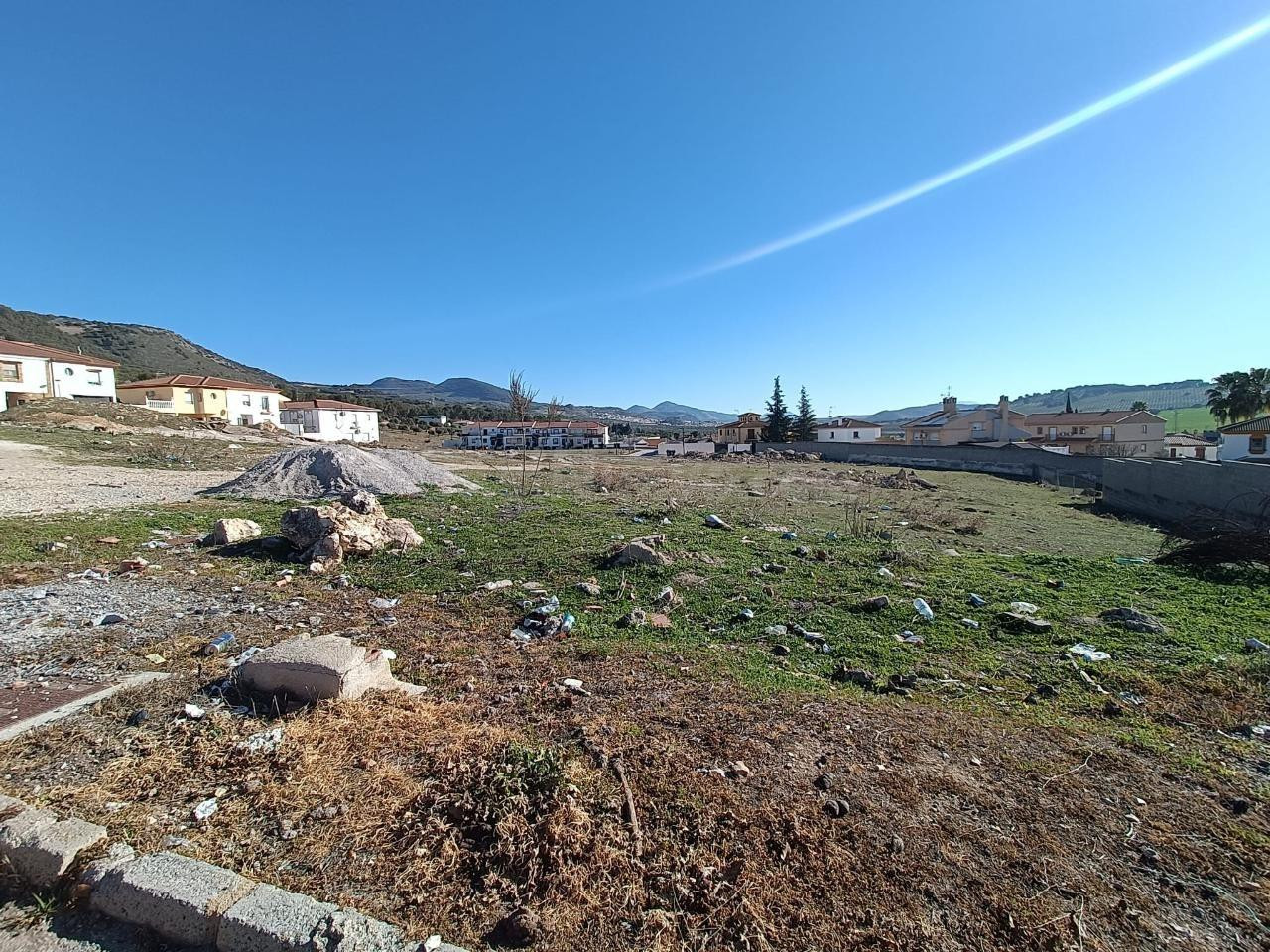TERRENO URBANO A LA VENTA EN ALOMARTES (ILLORA - GRANADA) - foto 4