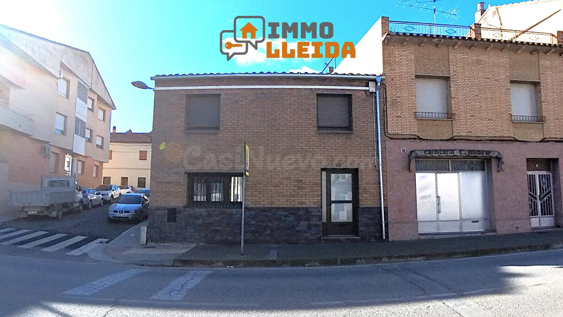 OPORTUNIDAD Casa en Binéfar con mucho espacio - foto 5