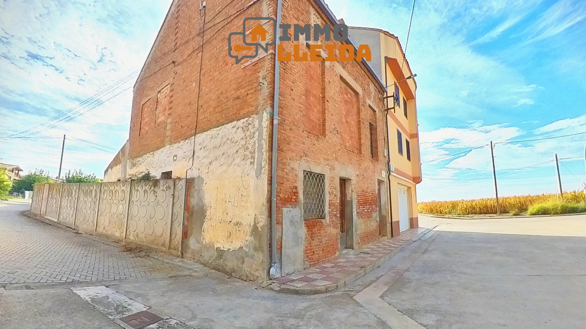 OPORTUNIDAD Almacén y solar urbano en Boldú - foto 3