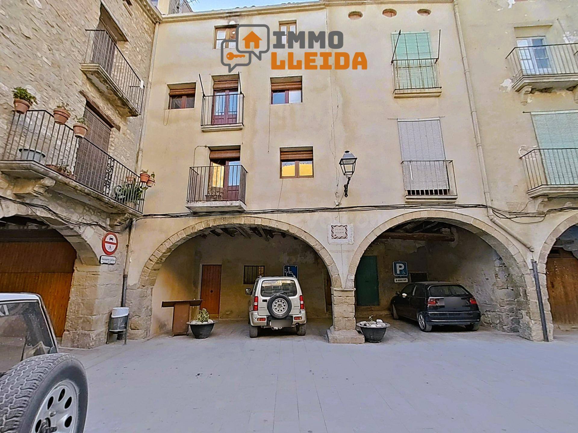 OPORTUNIDAD Casa adosada en Vilanova de Meià