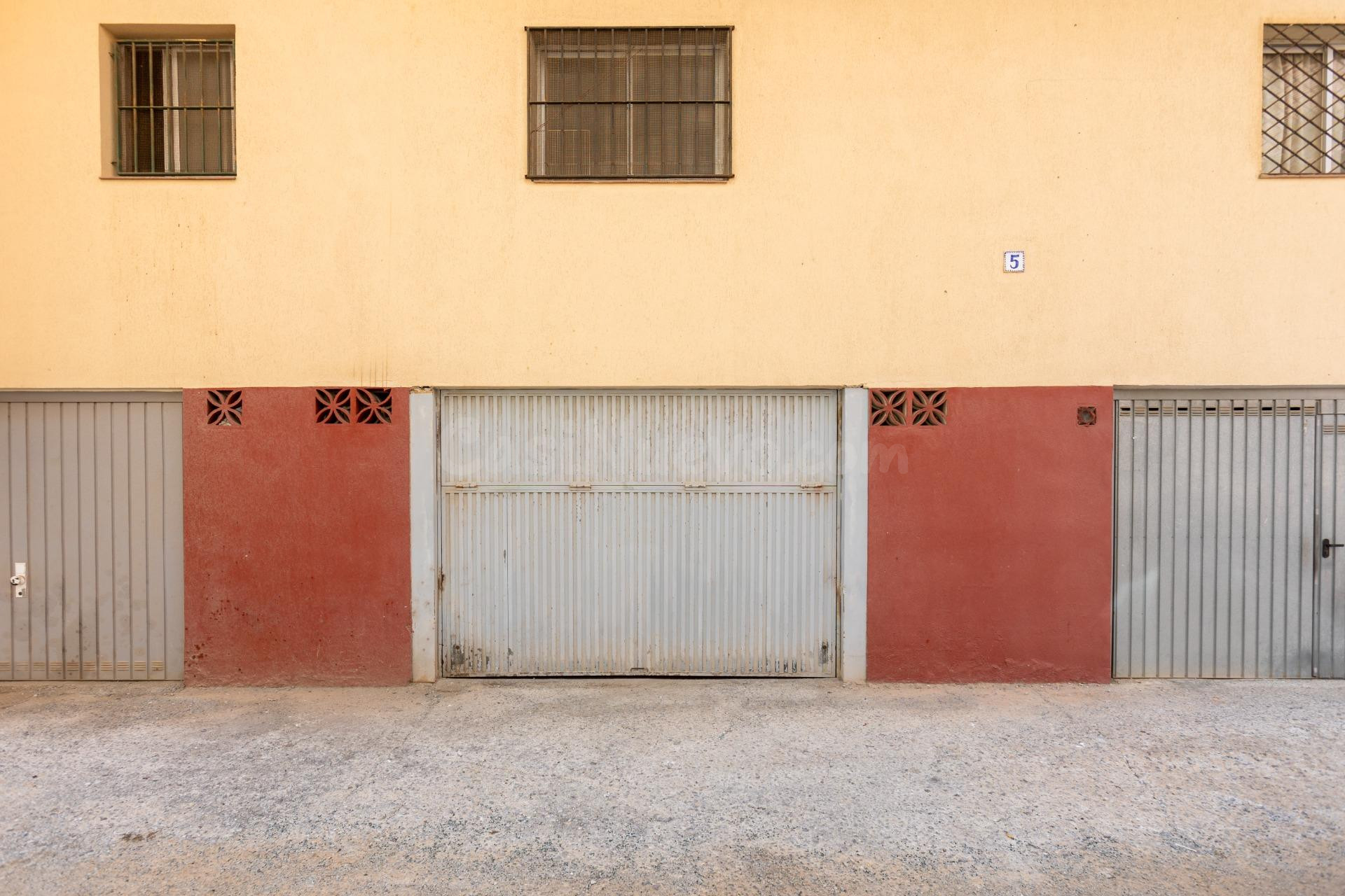 Garaje en el centro de Almuñécar