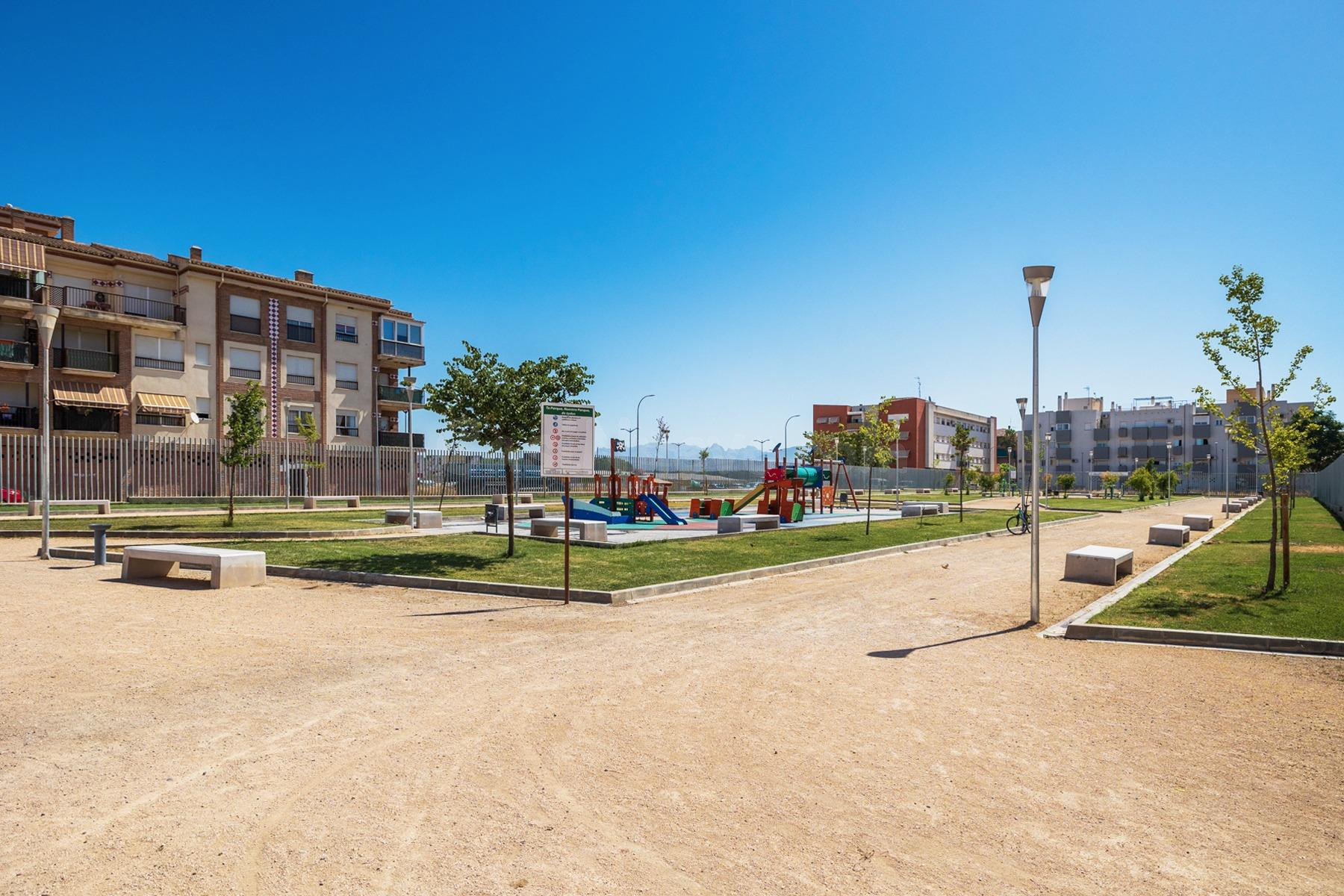 estupendo solar para construir en el mismo centro de Santa Fe