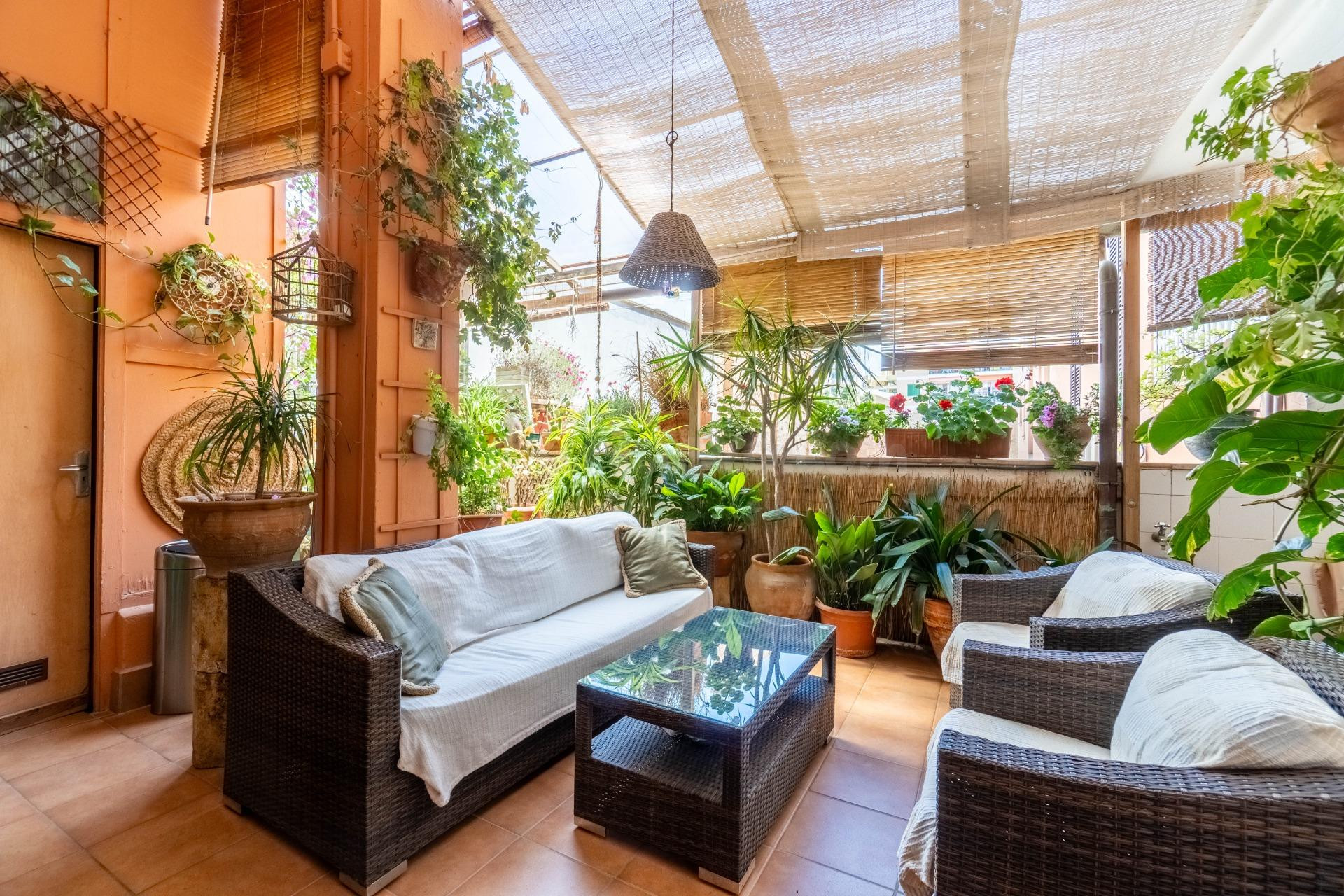 Dos viviendas independientes con terraza privada en Nuredduna