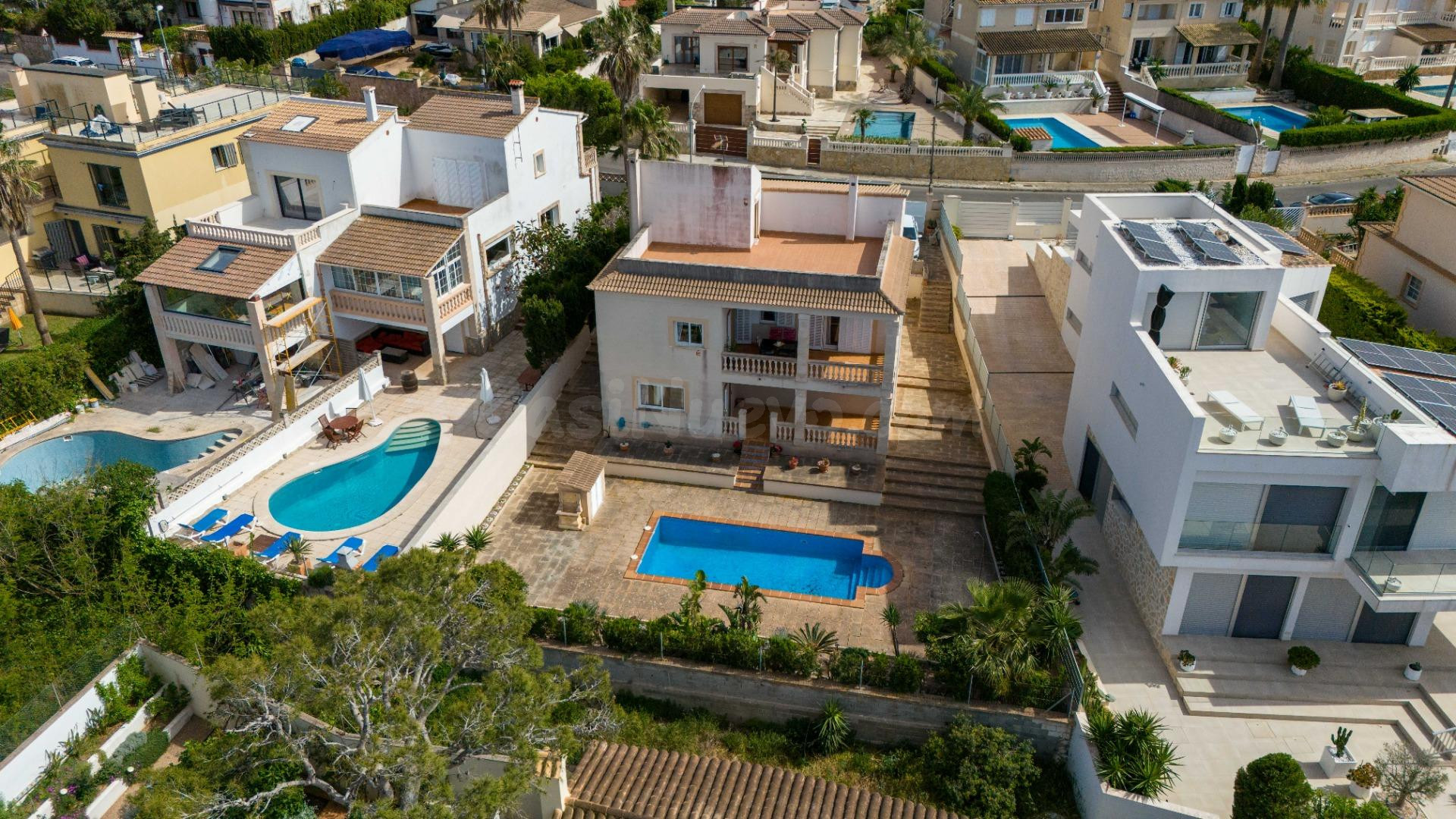 Chalet con vistas a la bahía de Palma y licencia de alquiler turístico