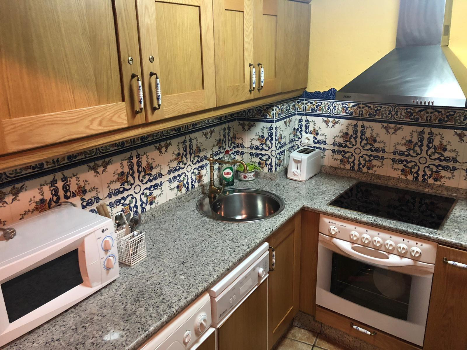 Acogedora casa en Ladrillar, Extremadura - Oportunidad única - foto 2