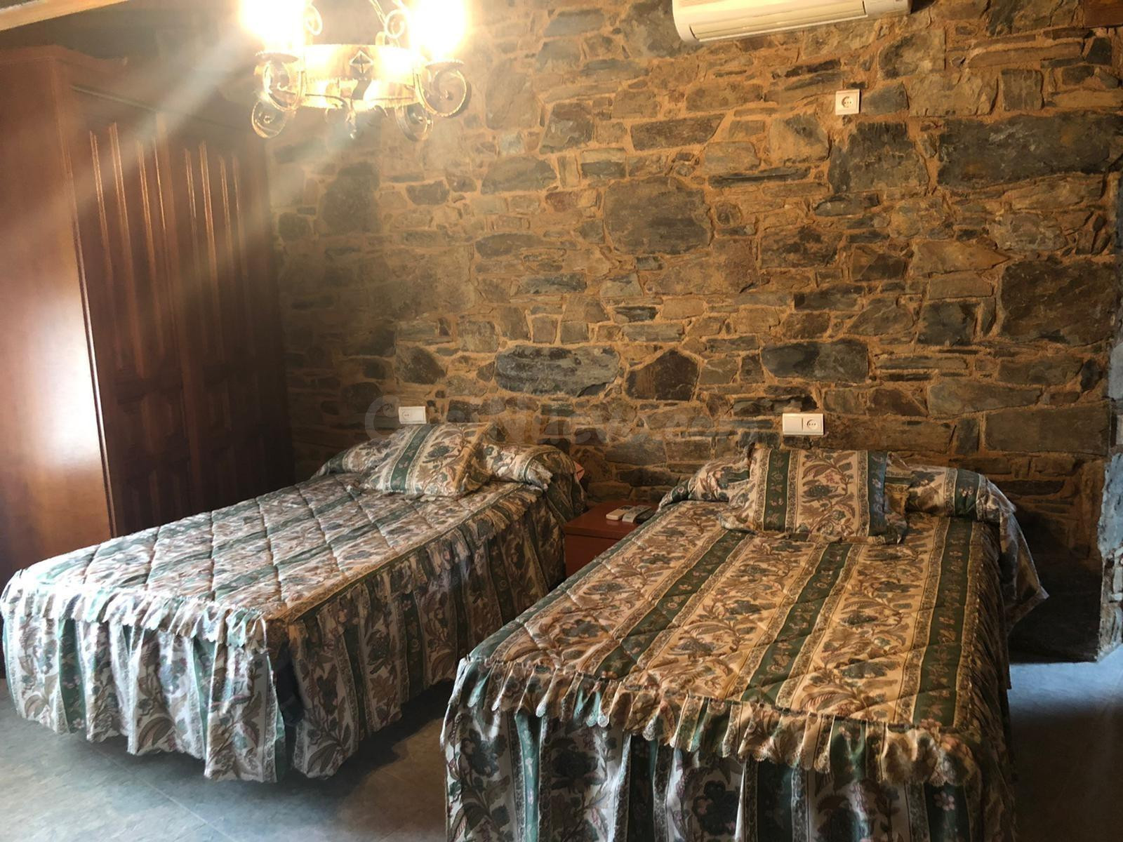 Acogedora casa en Ladrillar, Extremadura - Oportunidad única - foto 5