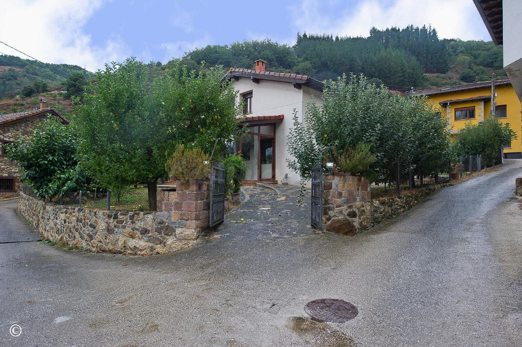 Casa 7 habitaciones 220m² en venta - Picos de europa - foto 2