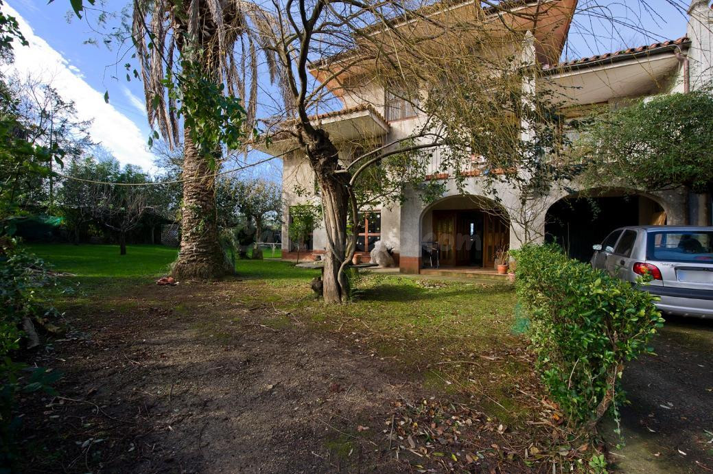 Casa 5 habitaciones 177m² en venta - Peñacastillo - Nuevamontaña