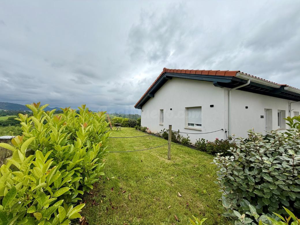 Pareado 2 habitaciones 73m² en venta - Larteme