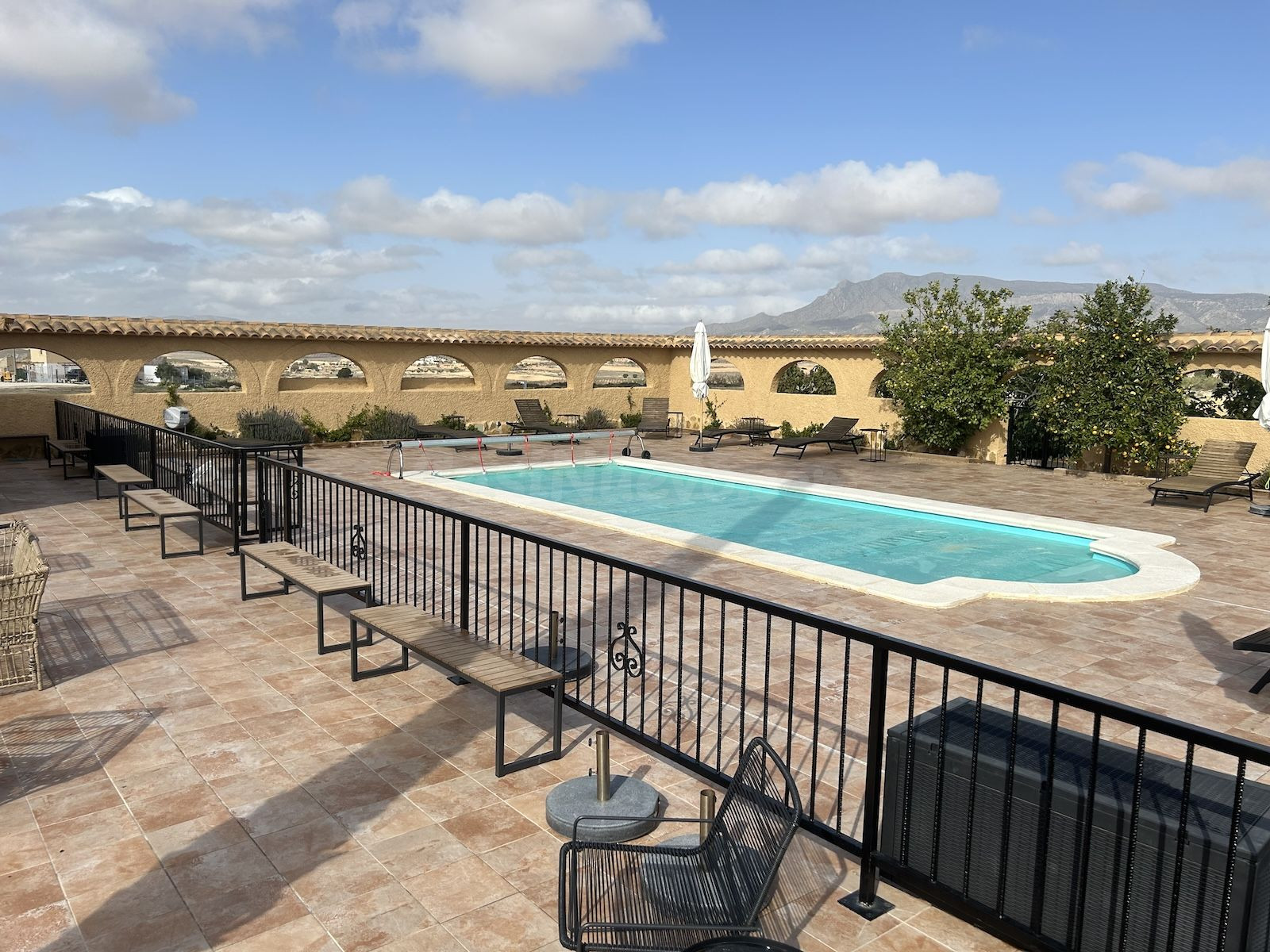 Local comercial 10 habitaciones 300m² en venta - Jumilla centro