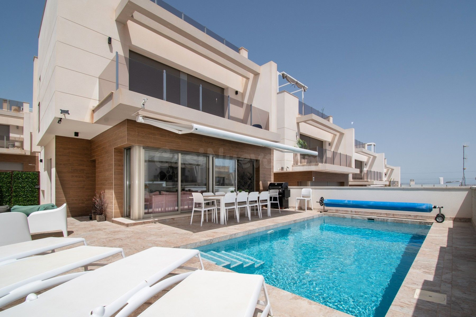 Villa 5 habitaciones 190m² en venta - PAU 26