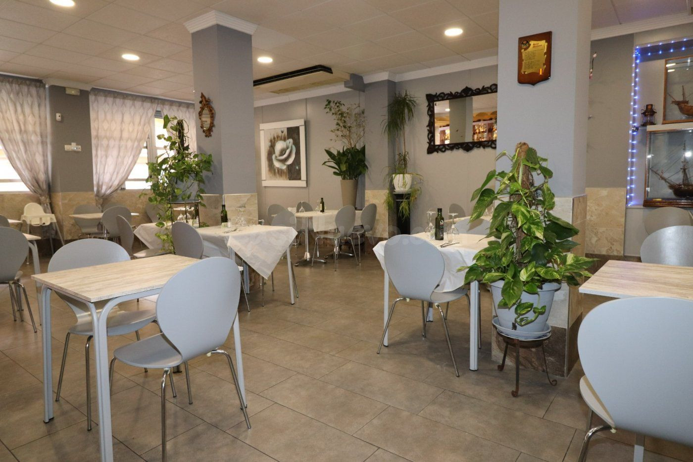 Local comercial 400m² en venta - Playa del cura