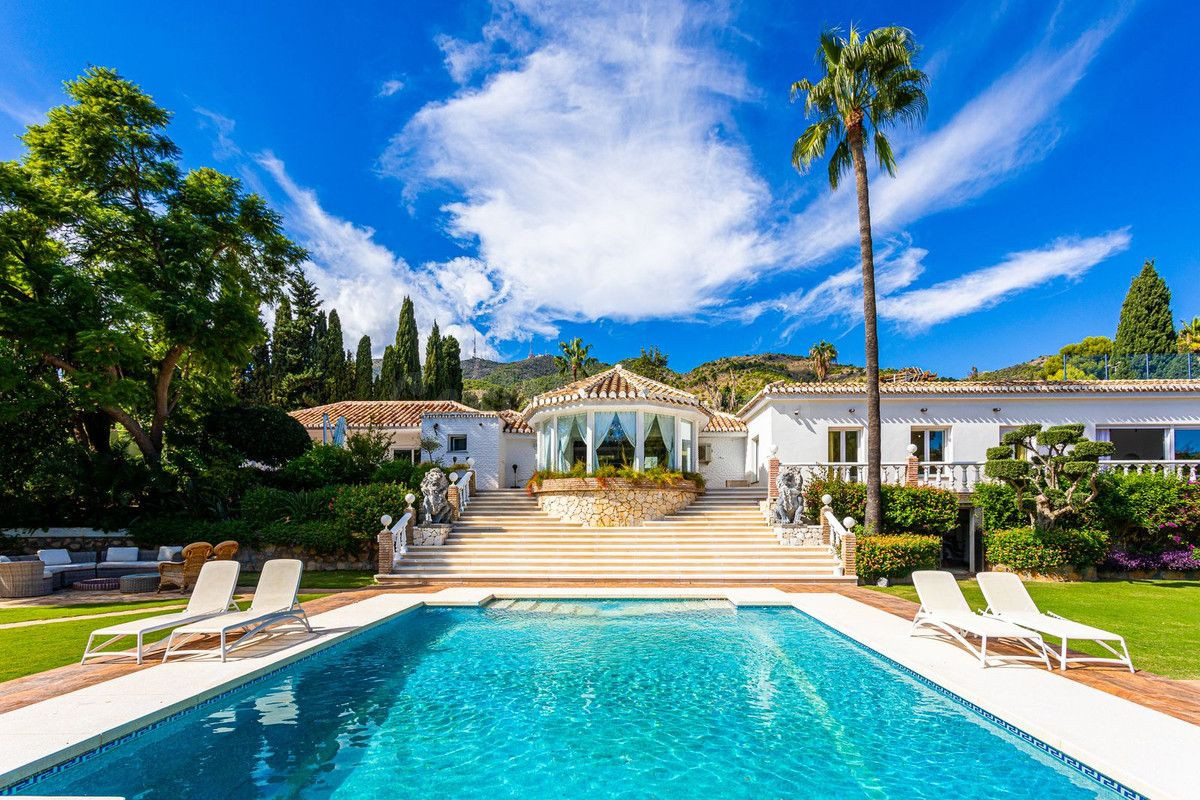 Villa 8 habitaciones 1400m² en venta - Benalmádena Costa