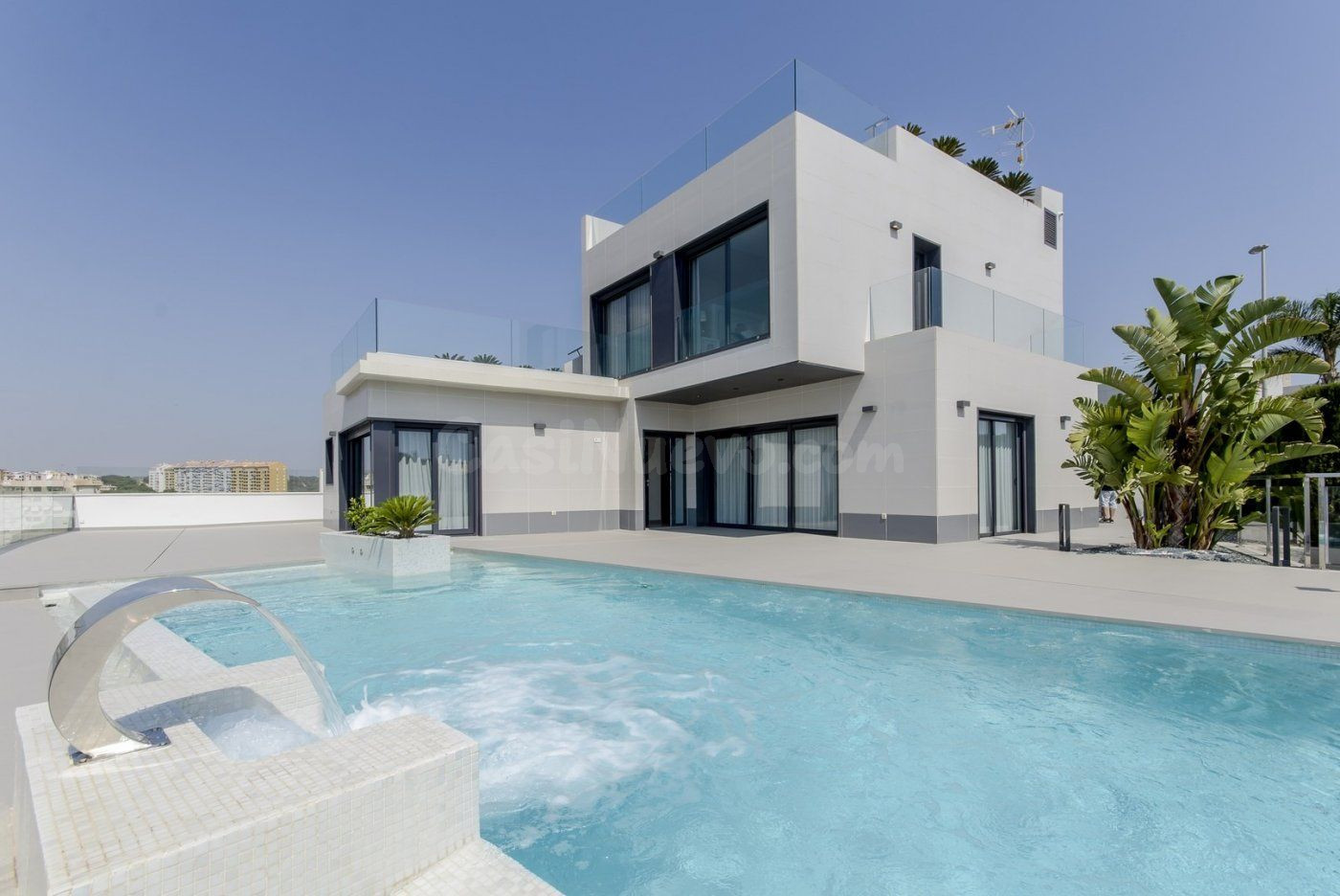 Villa 3 habitaciones 193m² en venta - Campoamor